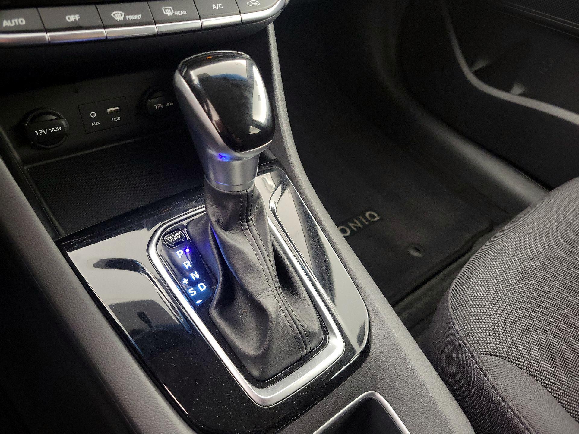 Thumbnail: 2019 Hyundai Ioniq - 17