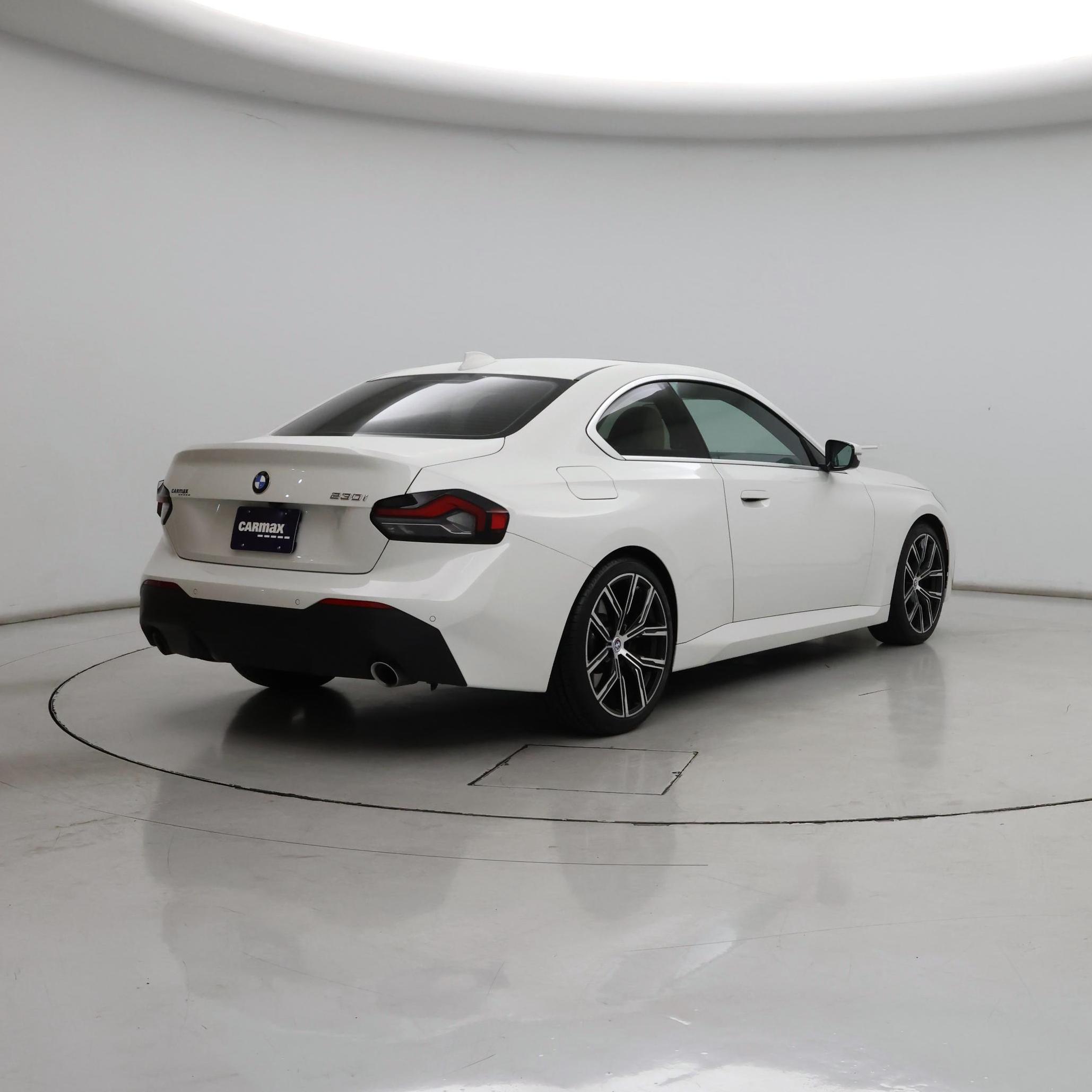 Thumbnail: 2022 BMW 2 Series - 8