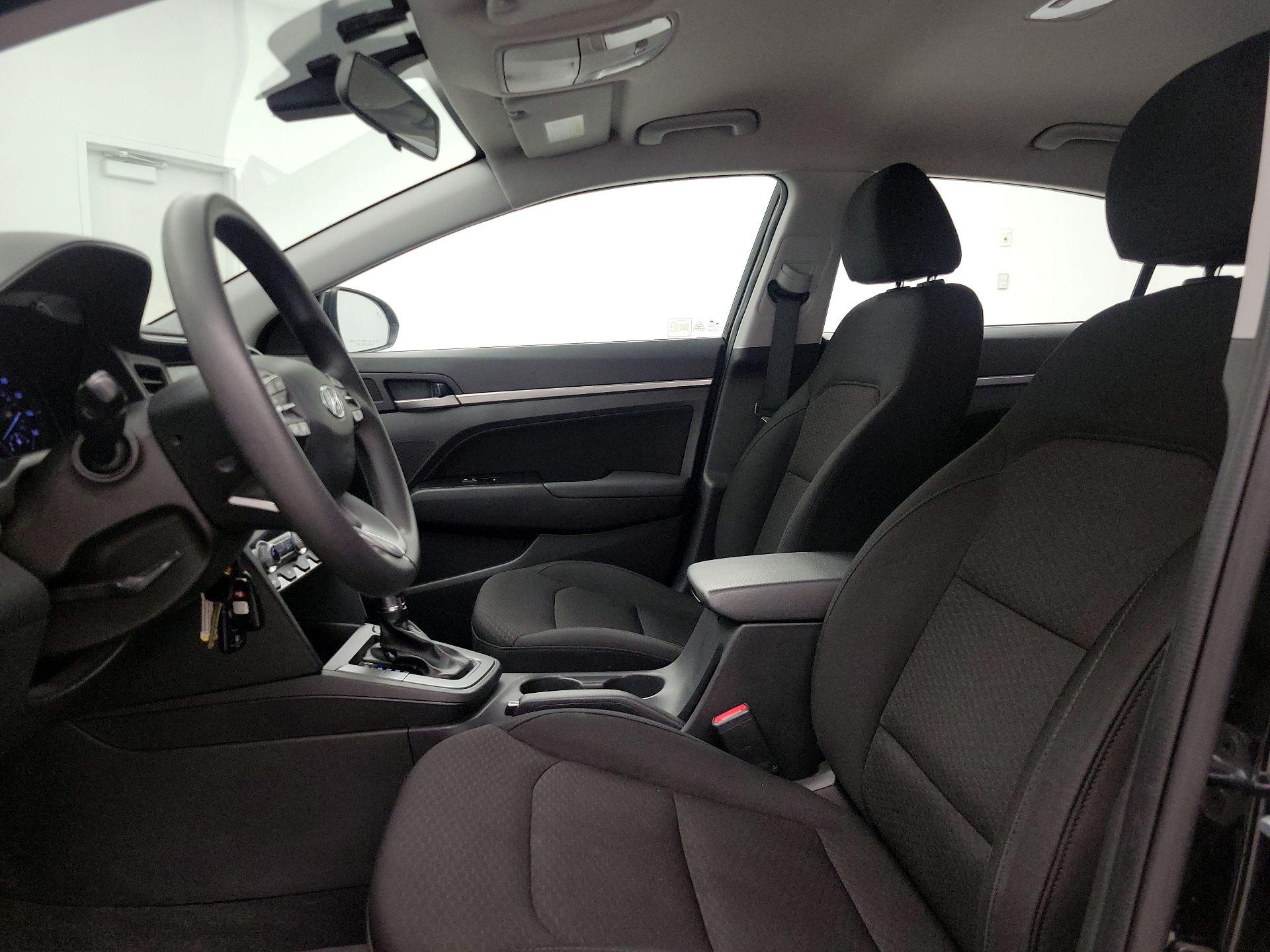 Thumbnail: 2020 Hyundai Elantra - 11