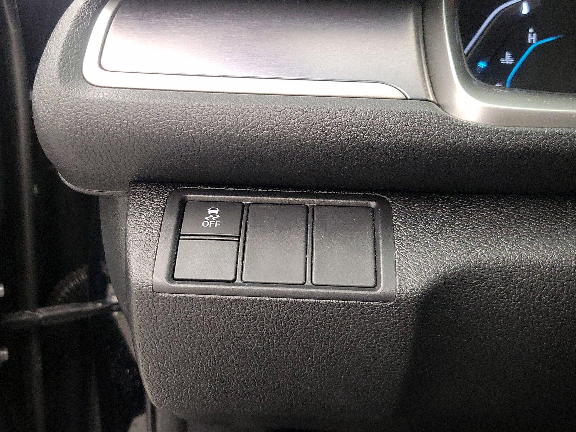 Thumbnail: 2016 Honda Civic - 13
