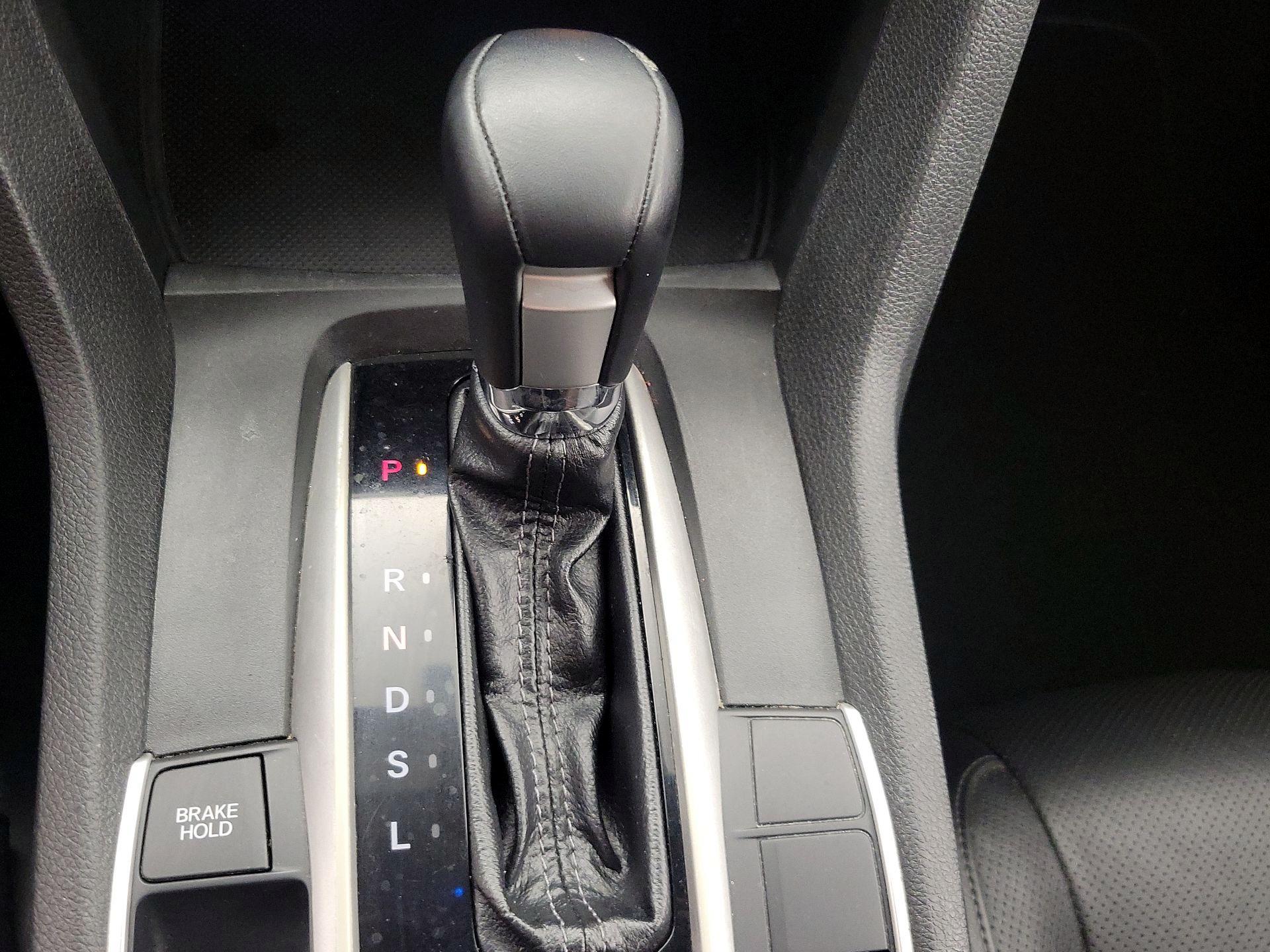Thumbnail: 2016 Honda Civic - 18