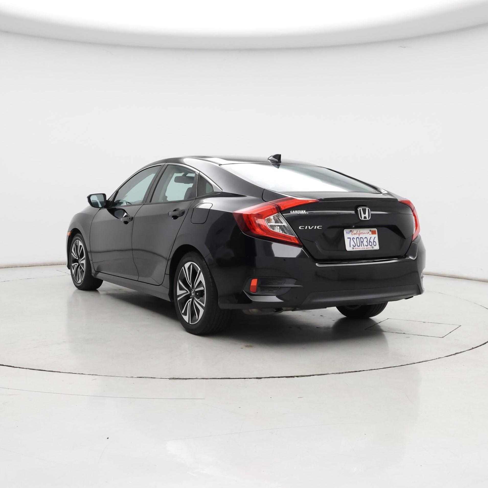 Thumbnail: 2016 Honda Civic - 2