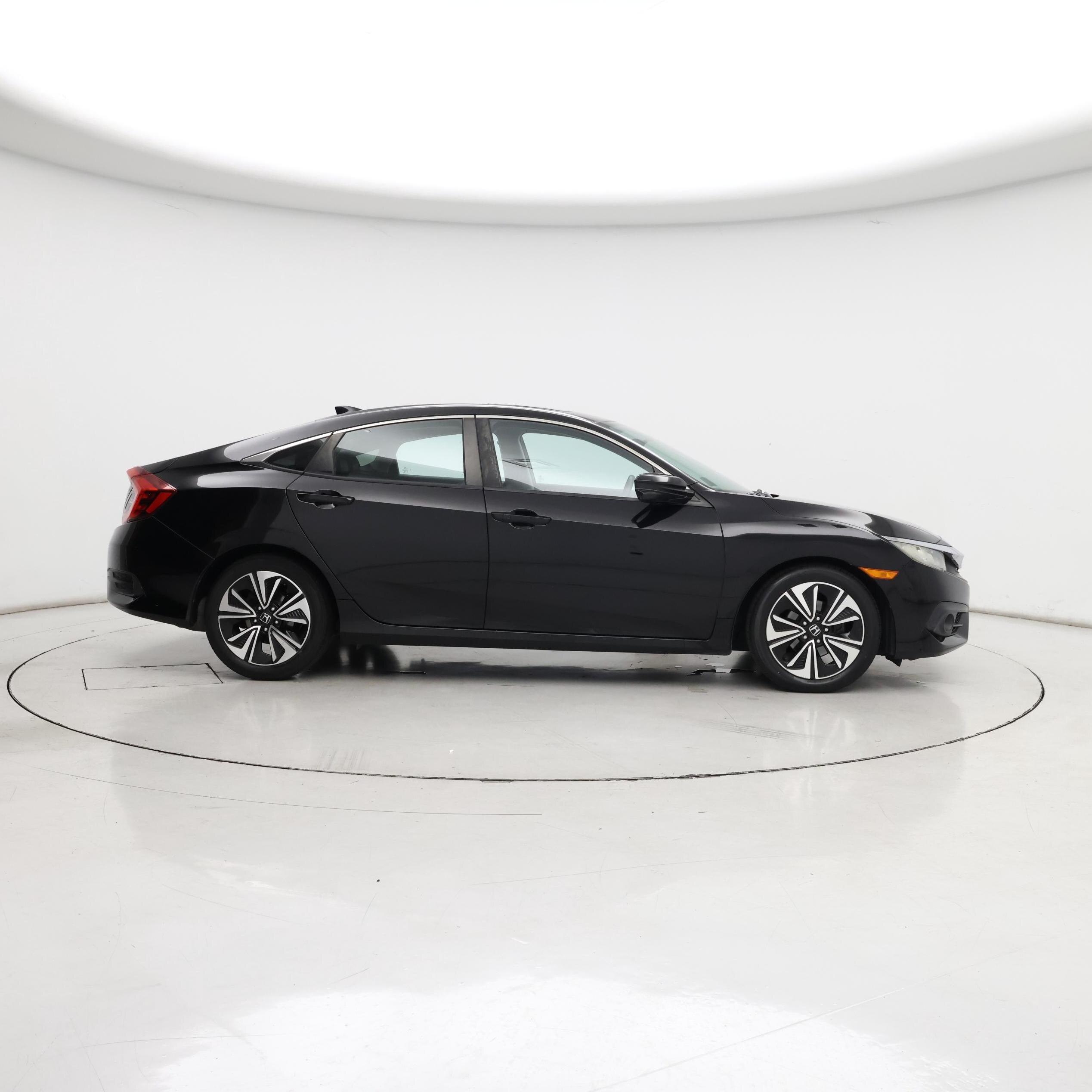 Thumbnail: 2016 Honda Civic - 7
