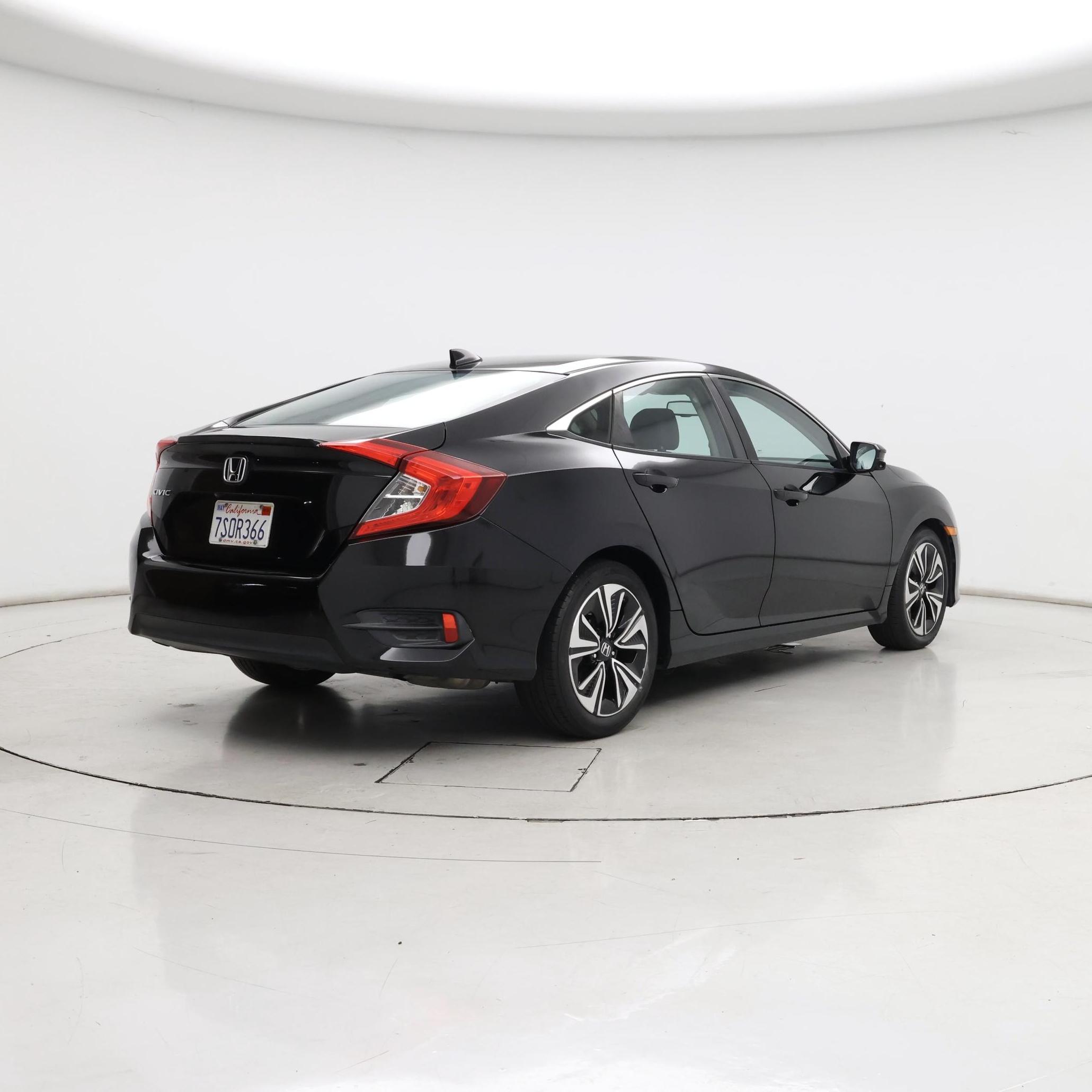 Thumbnail: 2016 Honda Civic - 8