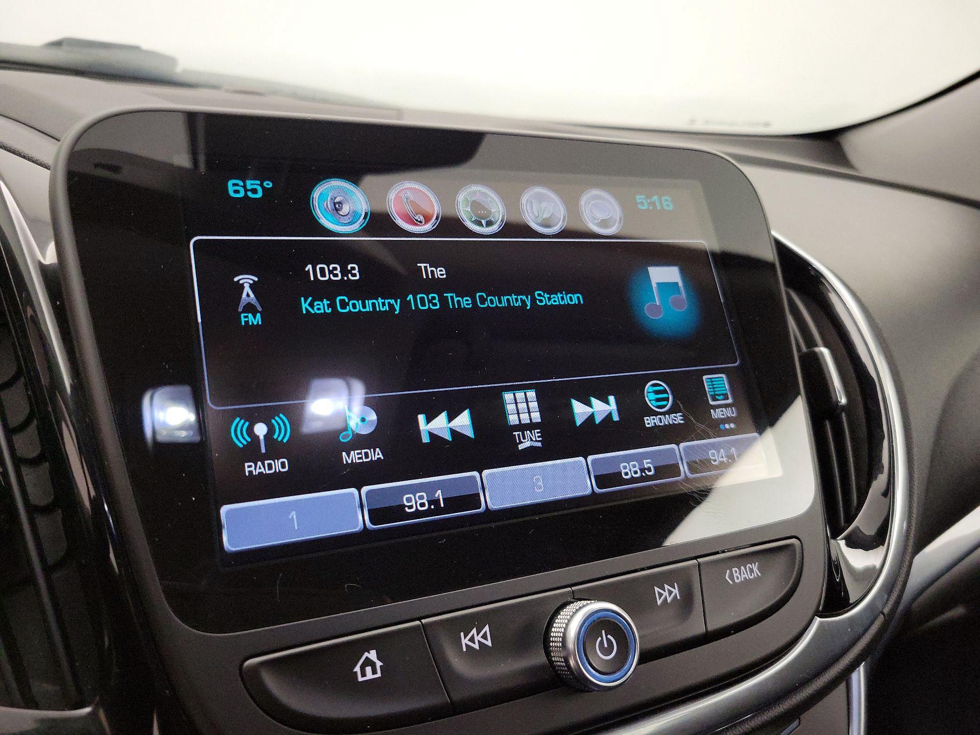 Thumbnail: 2017 Chevrolet Volt - 15
