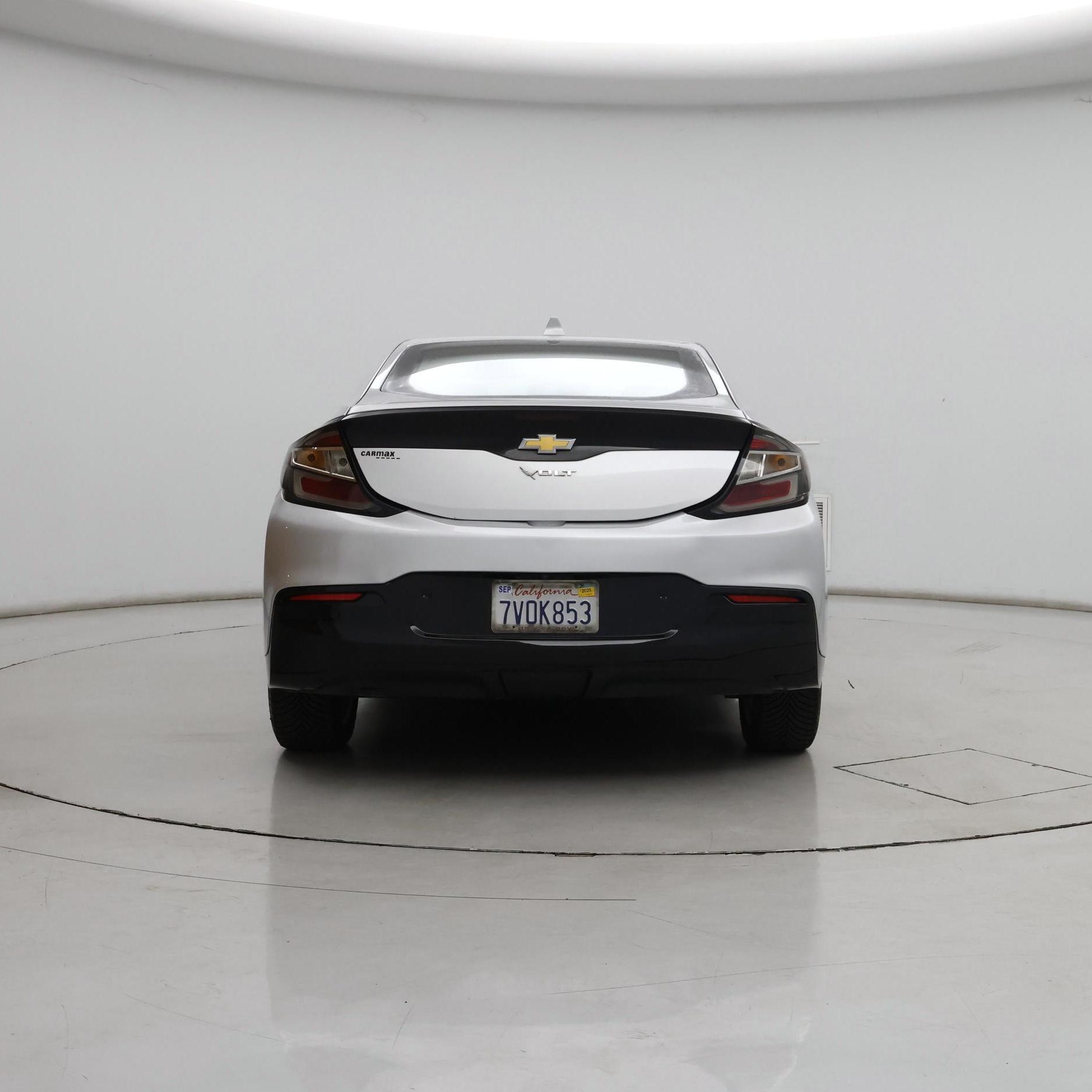 Thumbnail: 2017 Chevrolet Volt - 6