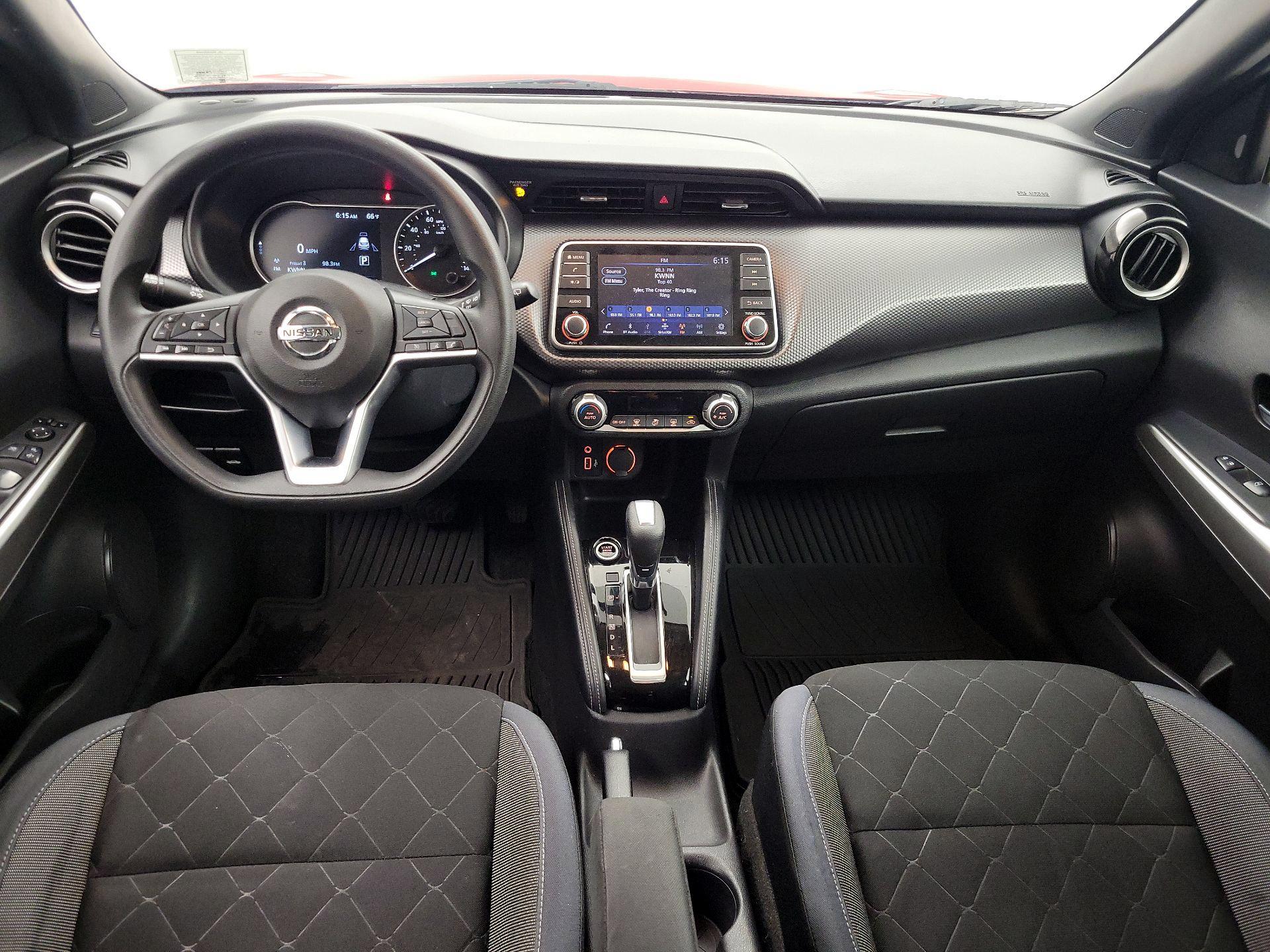 Thumbnail: 2019 Nissan Kicks - 9
