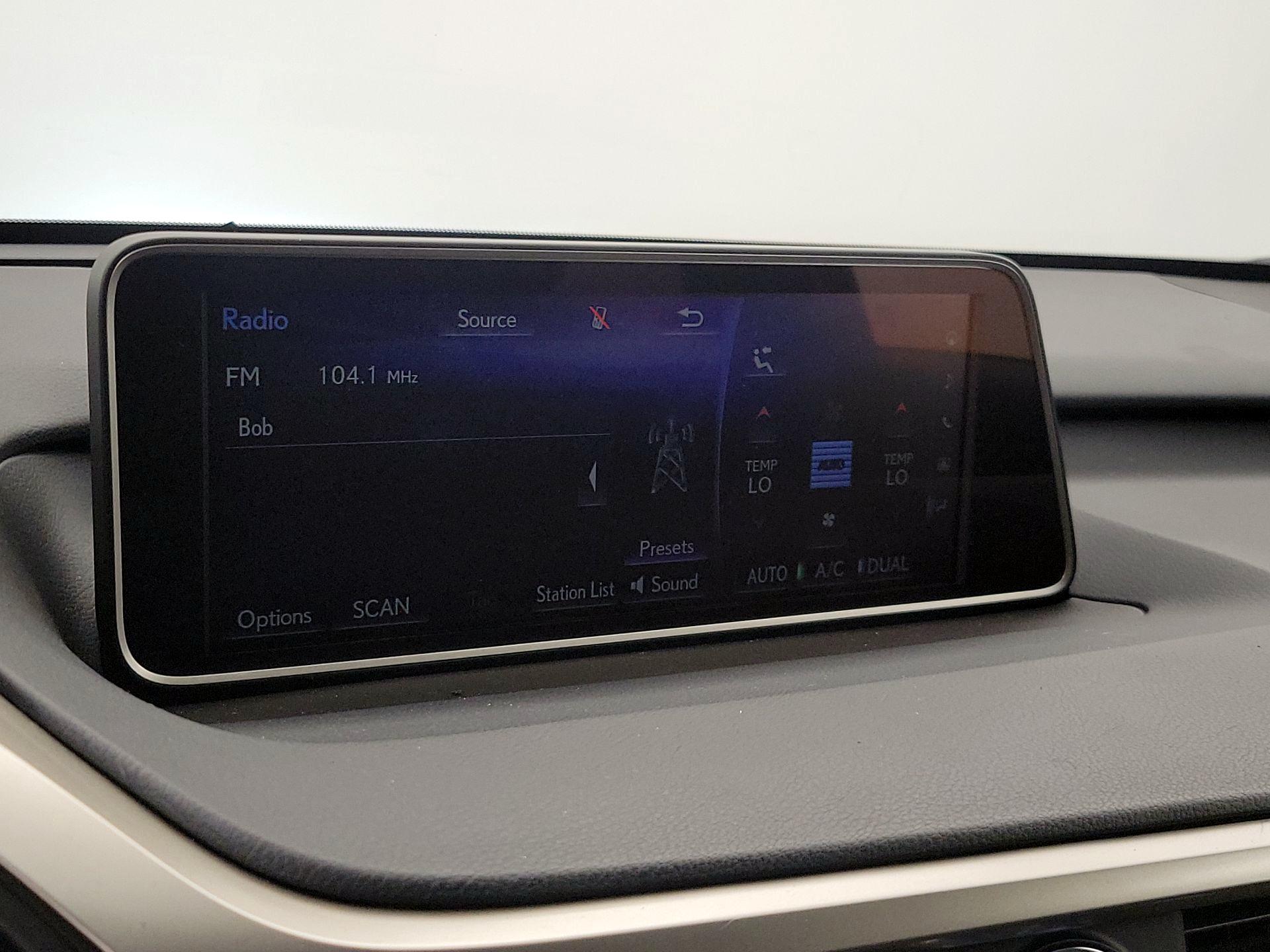 Thumbnail: 2016 Lexus RX - 16