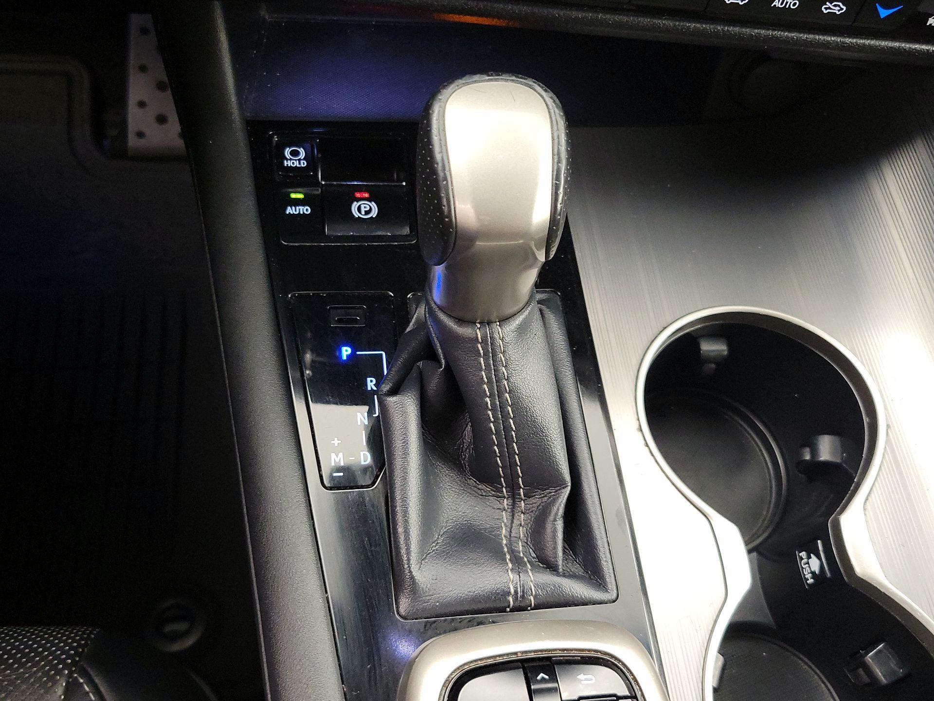 Thumbnail: 2016 Lexus RX - 18