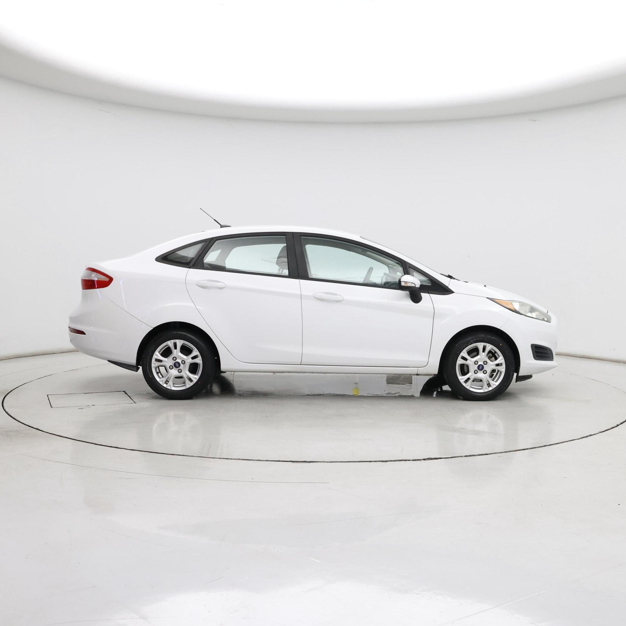 Thumbnail: 2016 Ford Fiesta - 7