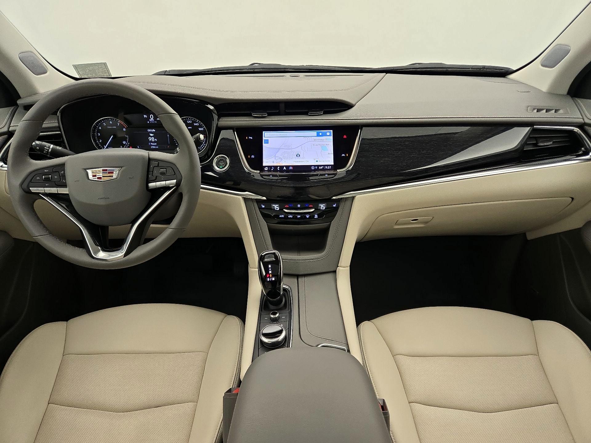 Thumbnail: 2022 Cadillac XT6 - 9