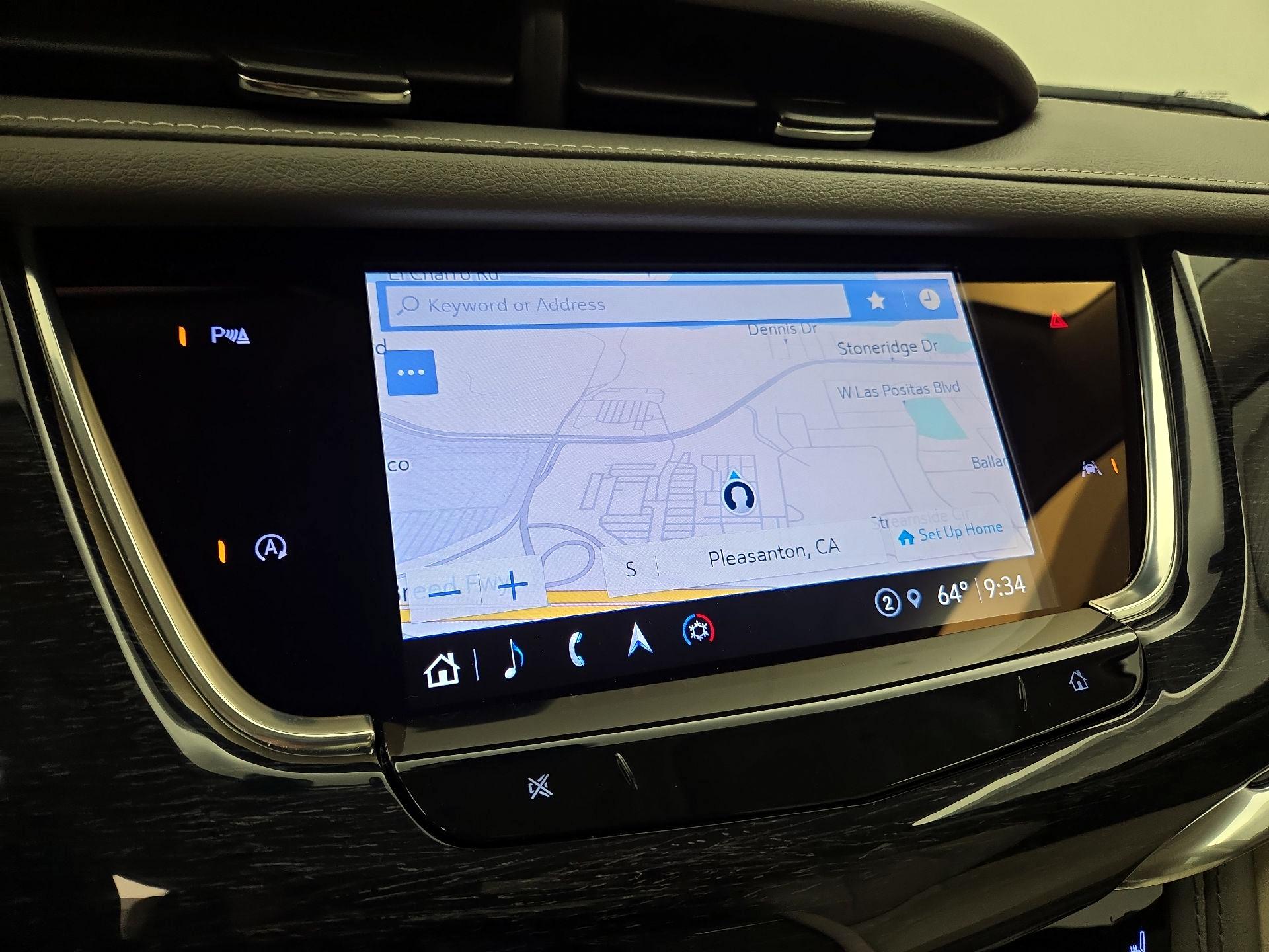 Thumbnail: 2022 Cadillac XT6 - 14