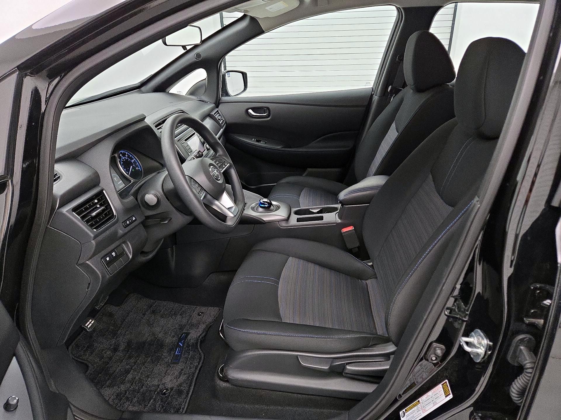 Thumbnail: 2019 Nissan Leaf - 11