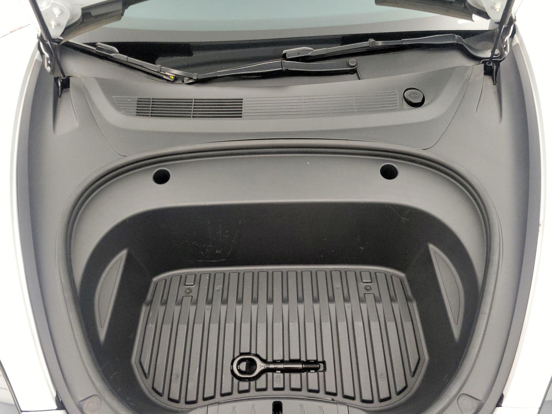 Thumbnail: 2022 Tesla Model 3 - 20