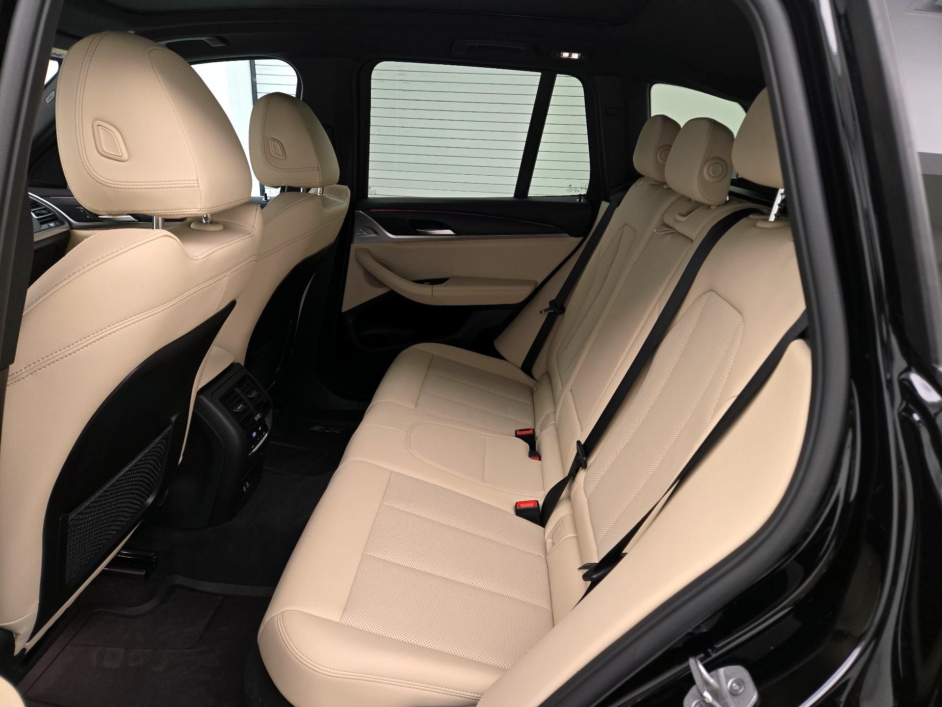 Thumbnail: 2024 BMW X3 - 18