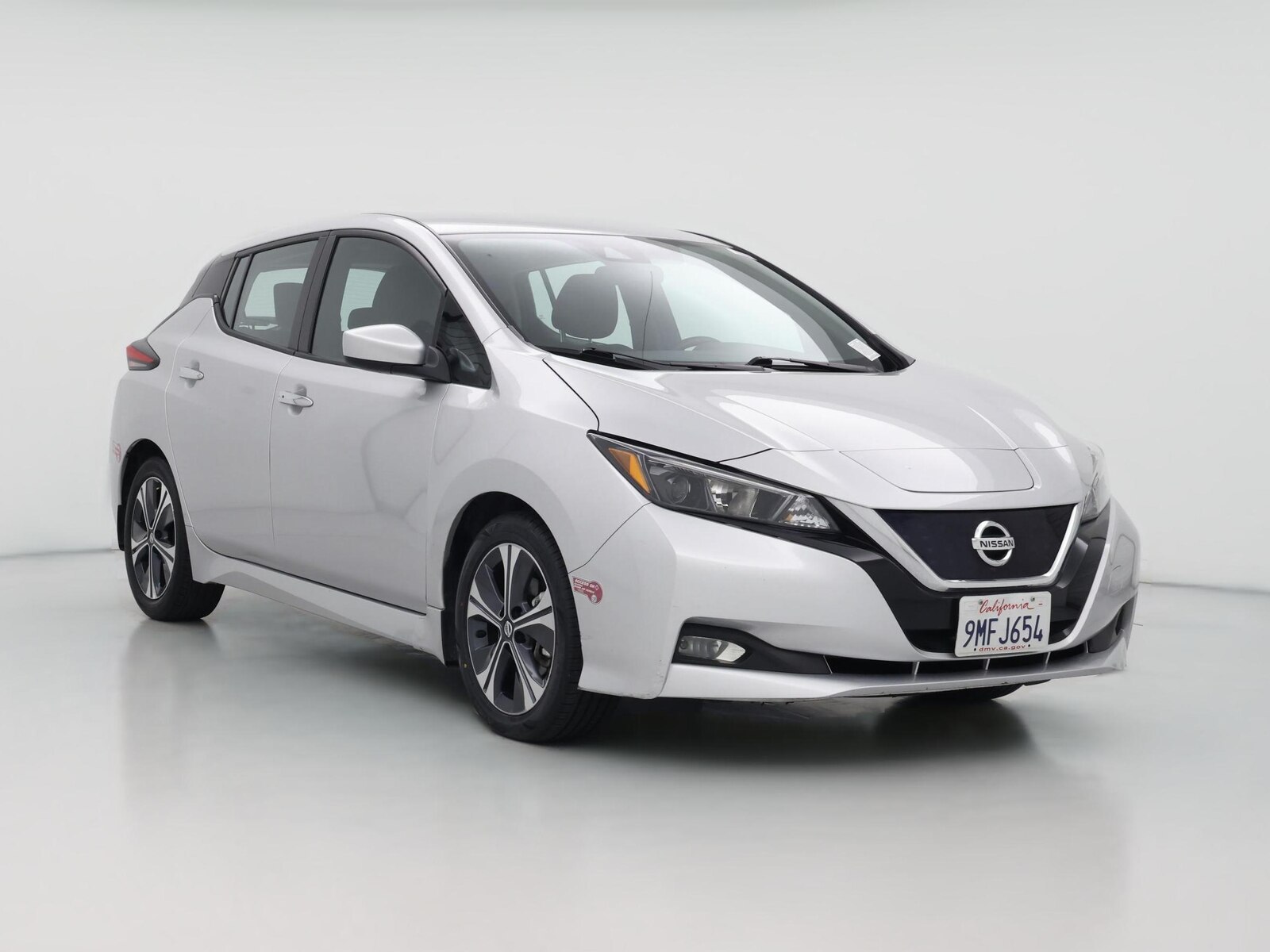 2022 Nissan LEAF SV