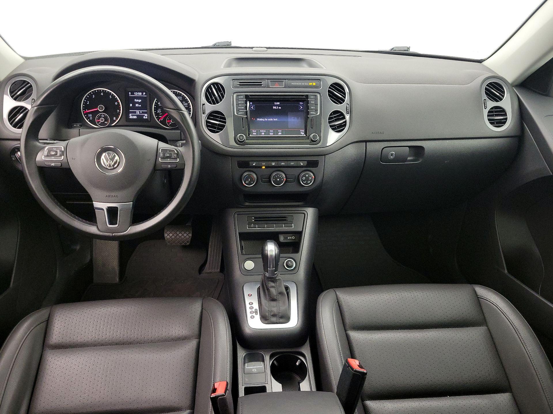 Thumbnail: 2016 Volkswagen Tiguan - 9