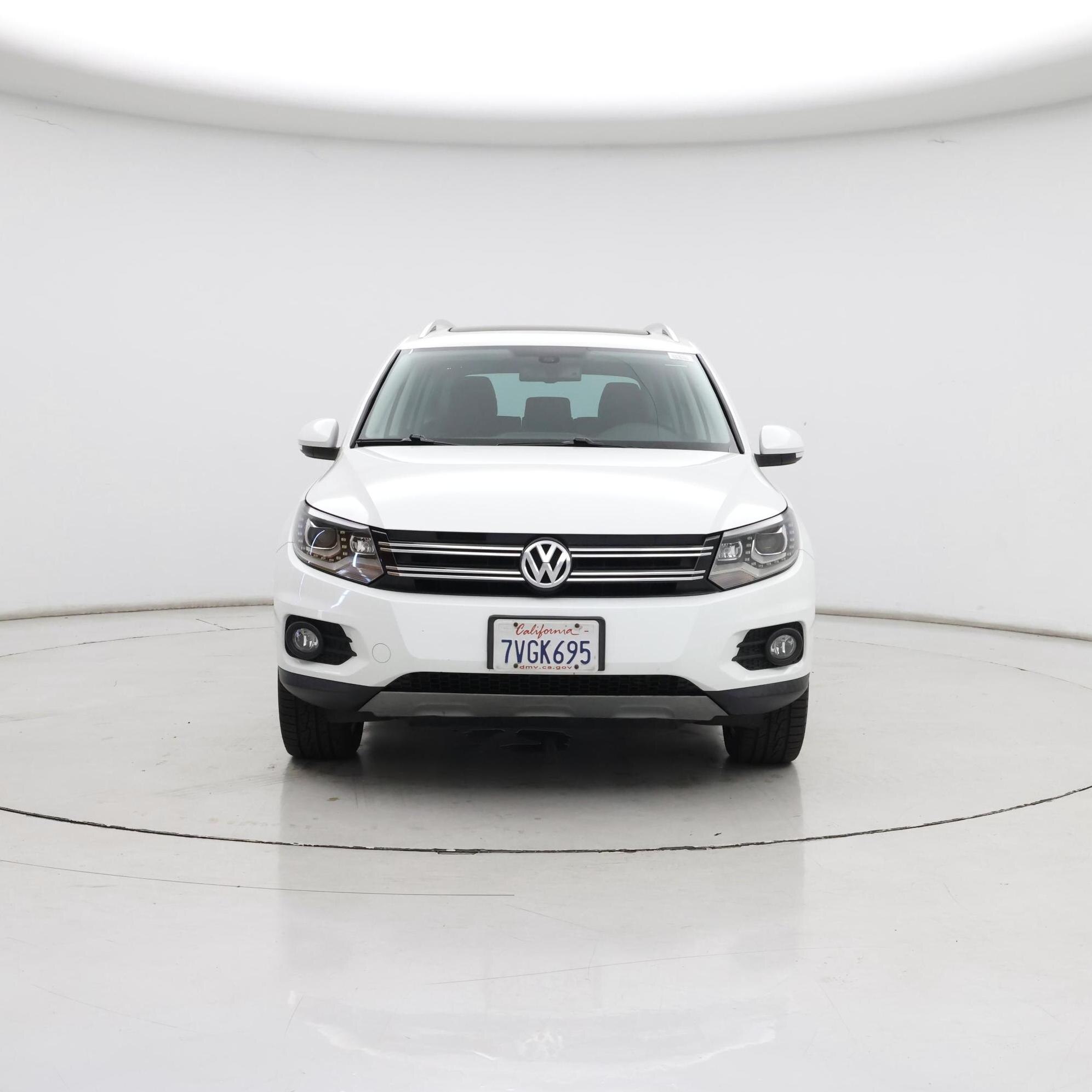 Thumbnail: 2016 Volkswagen Tiguan - 5