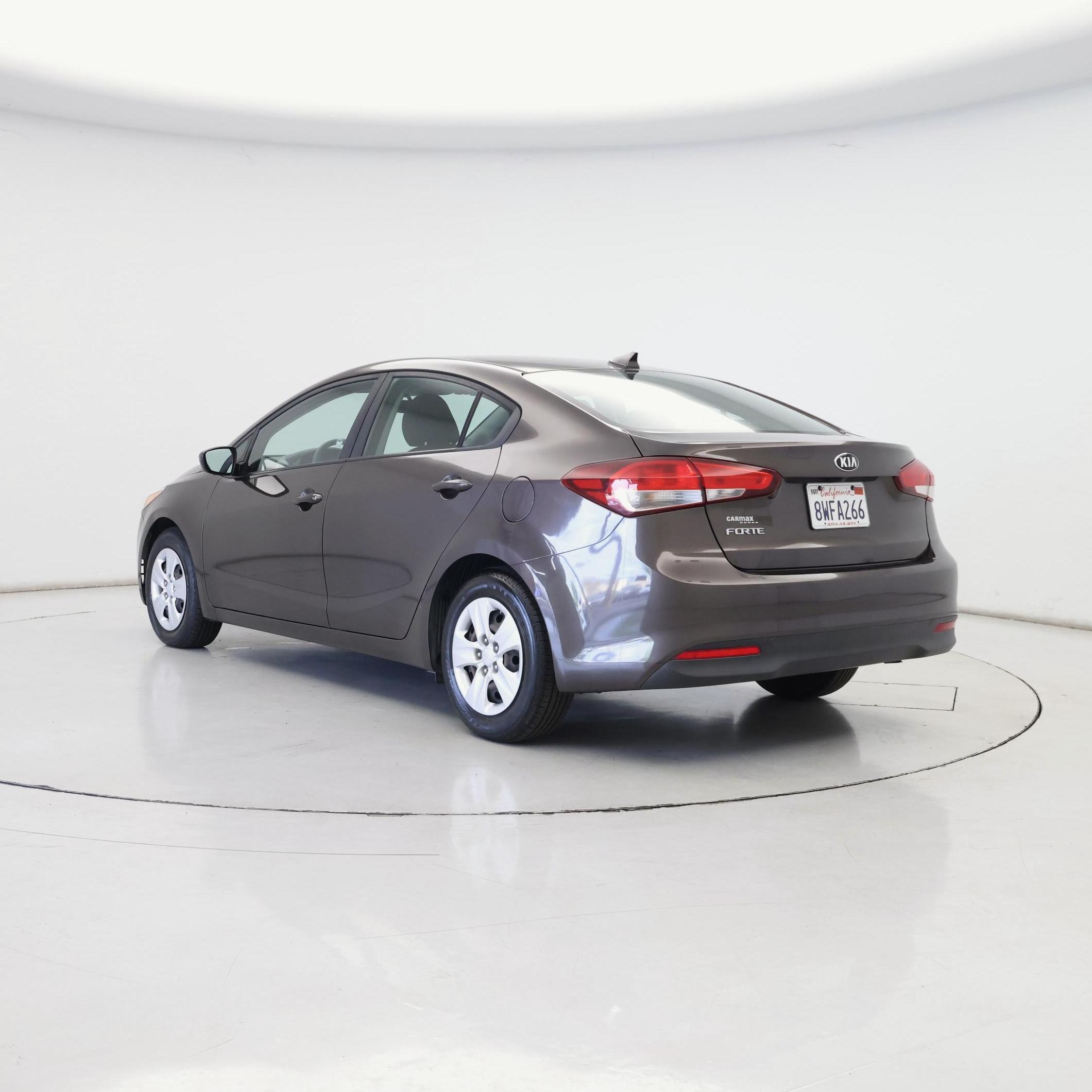 Thumbnail: 2018 Kia Forte - 2