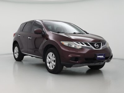 Red 2014 Nissan Murano S
