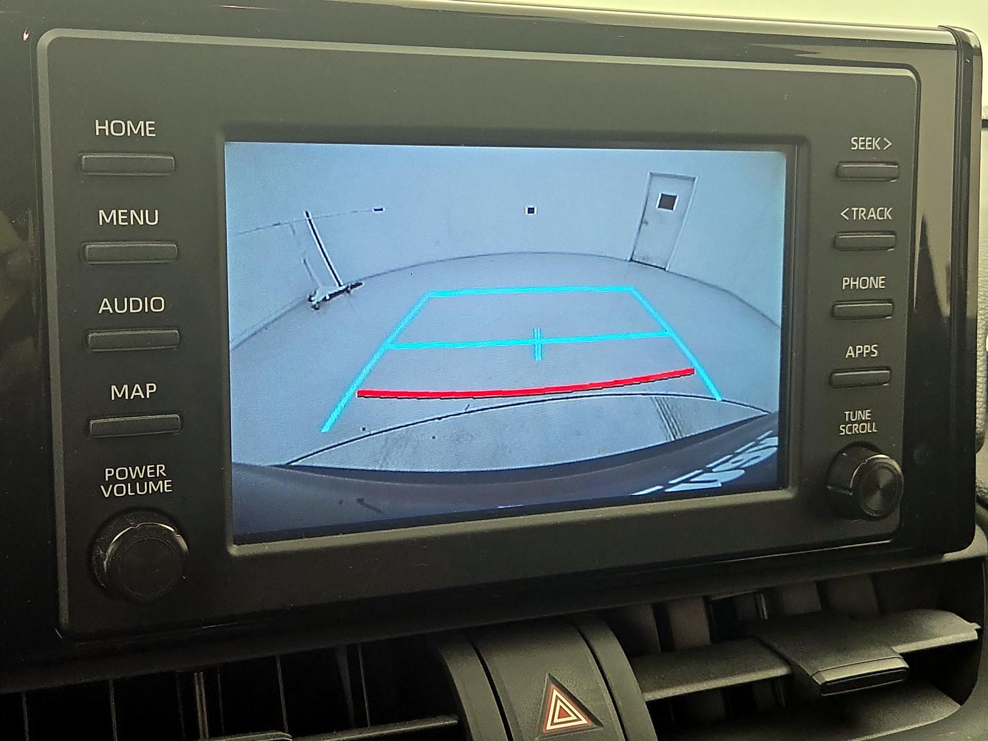 Thumbnail: 2019 Toyota RAV4 - 15