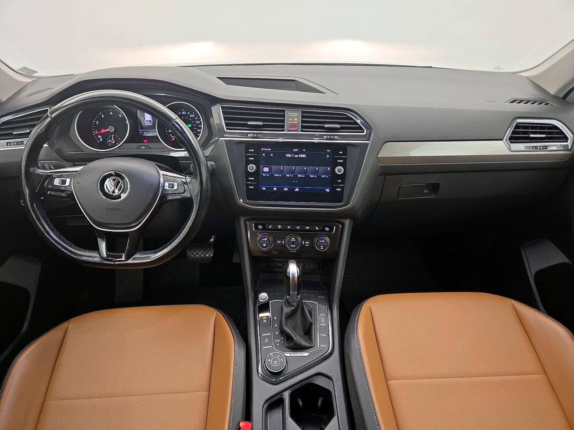 Thumbnail: 2018 Volkswagen Tiguan - 9
