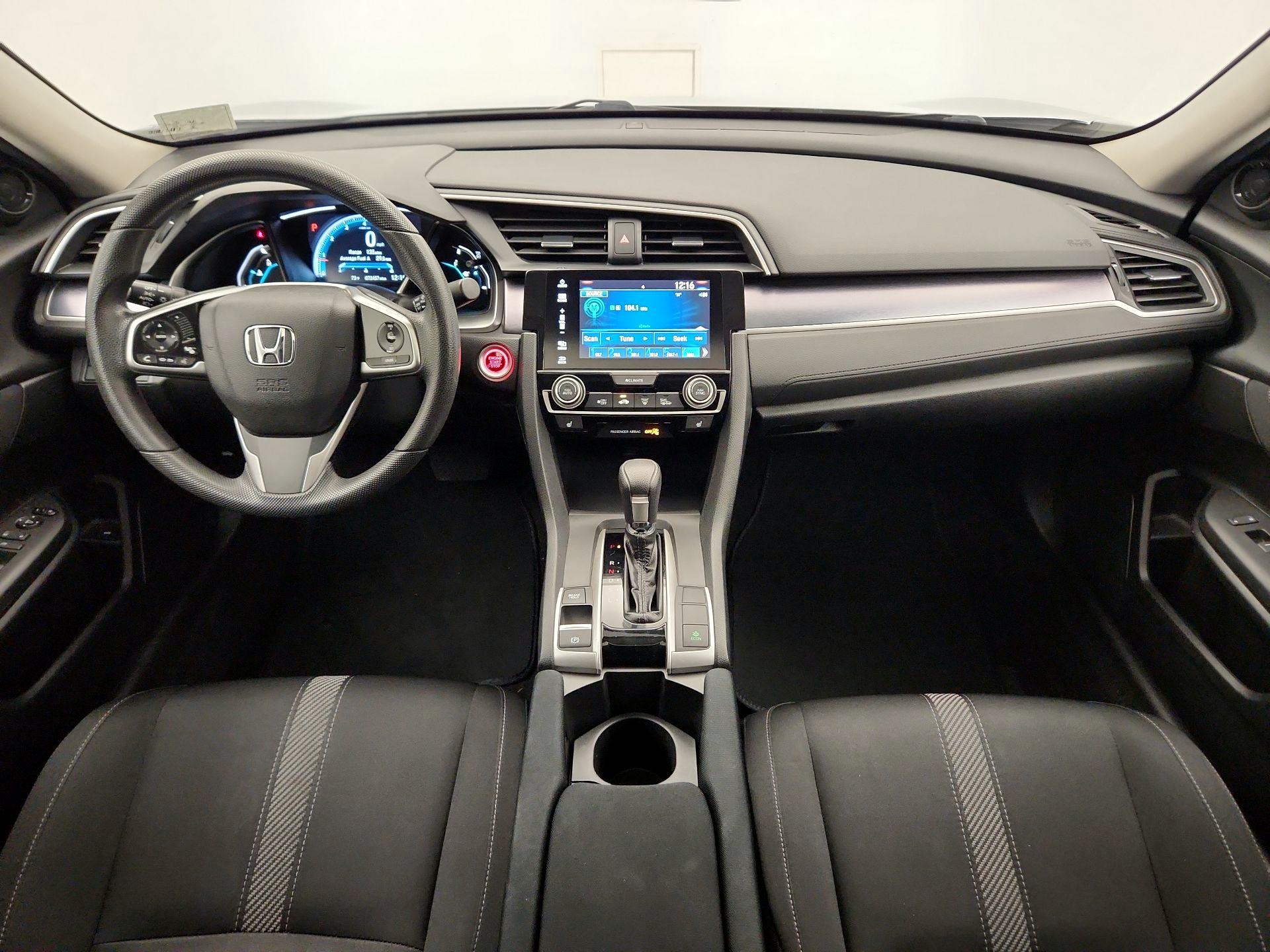 Thumbnail: 2017 Honda Civic - 9