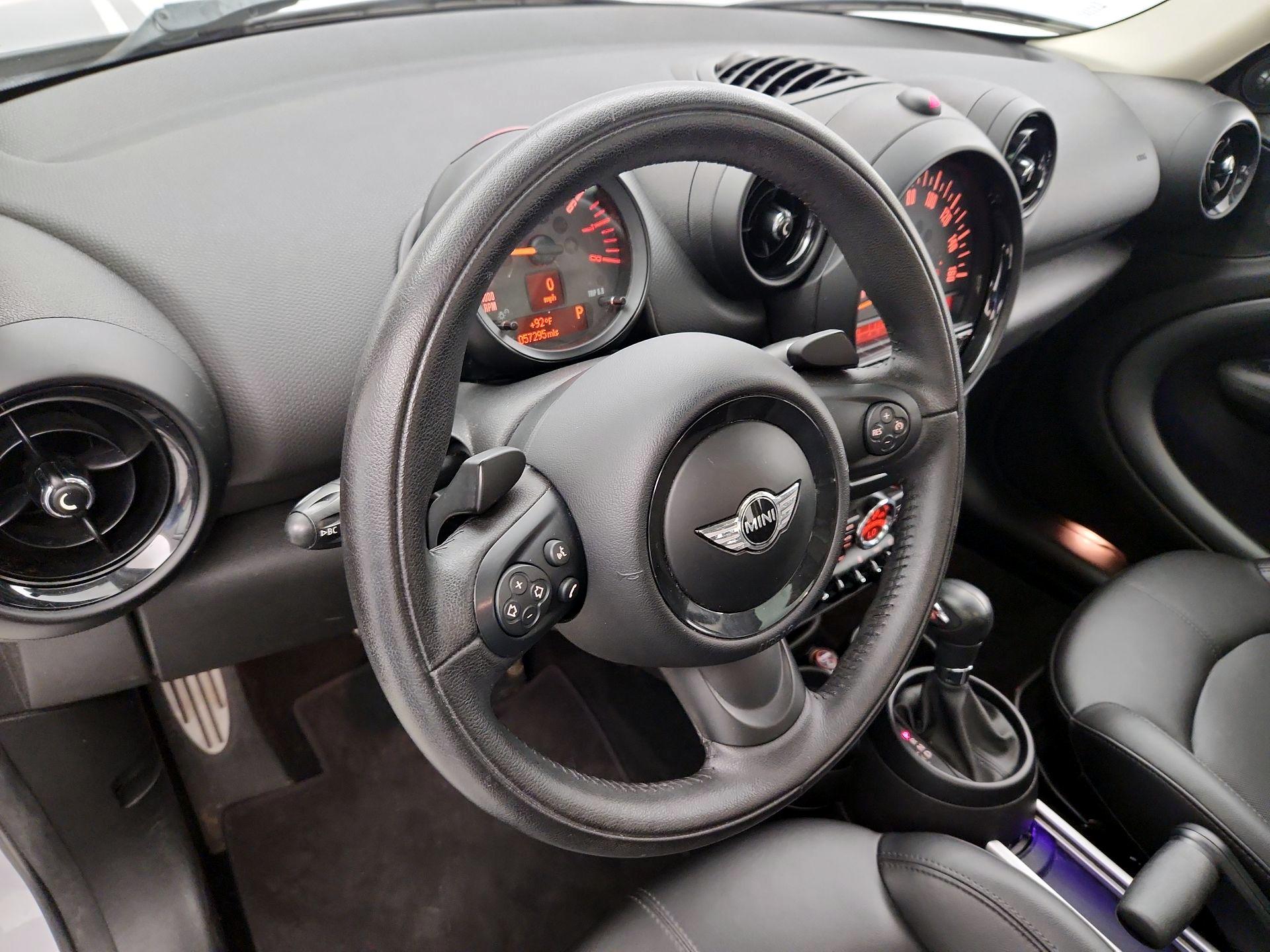 Thumbnail: 2016 MINI Cooper Countryman - 9