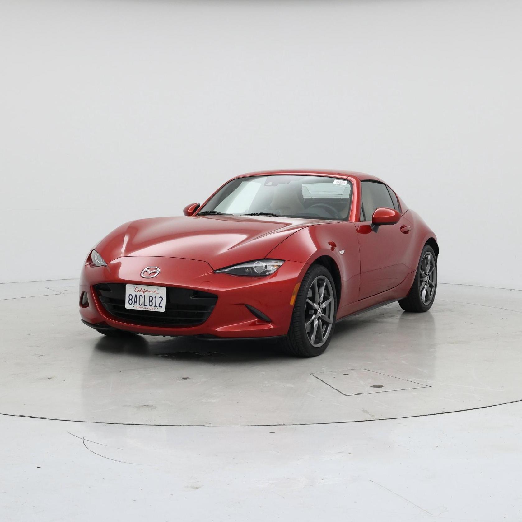 Thumbnail: 2017 Mazda MX-5 Miata - 4