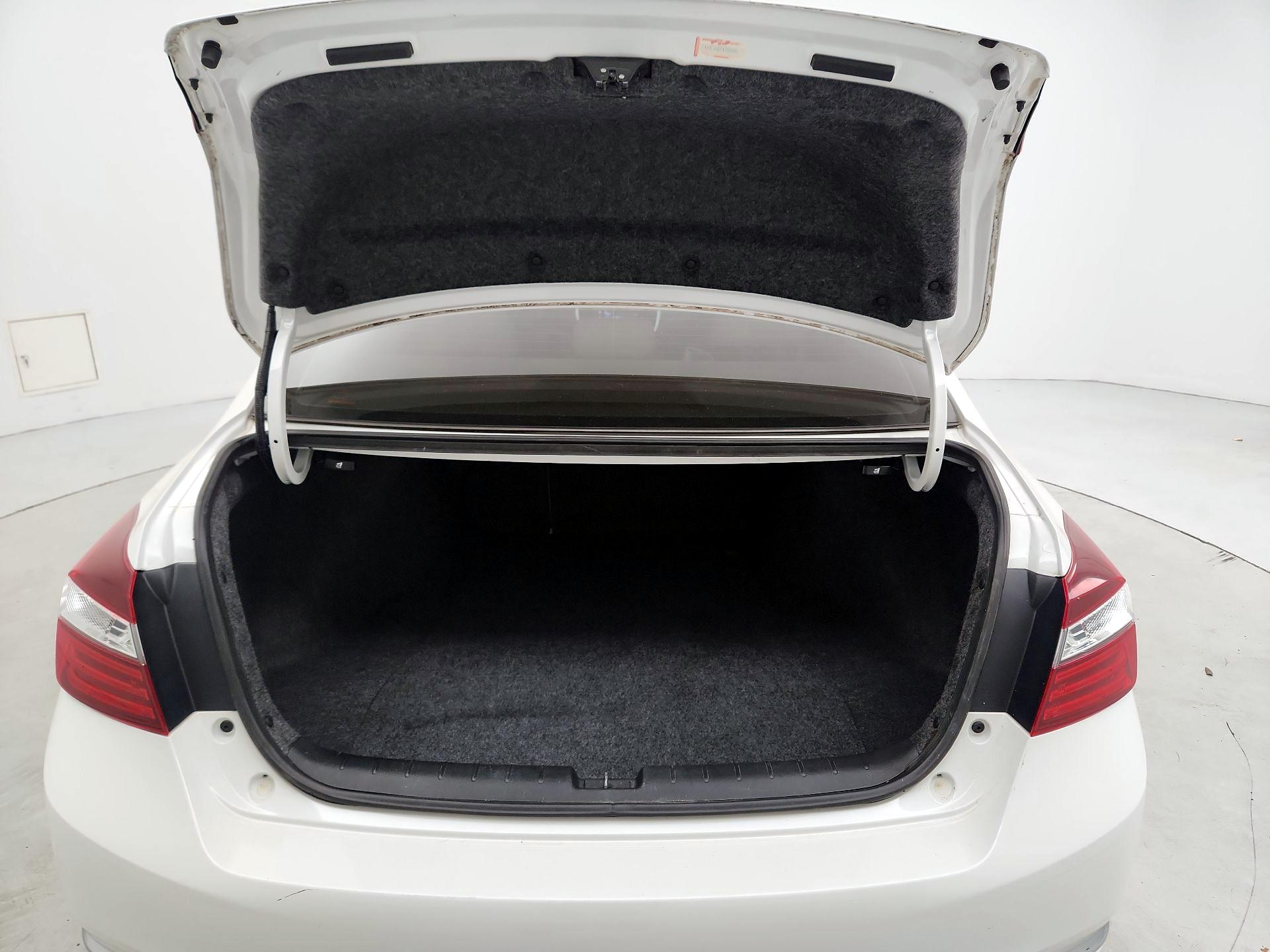 Thumbnail: 2016 Honda Accord - 20