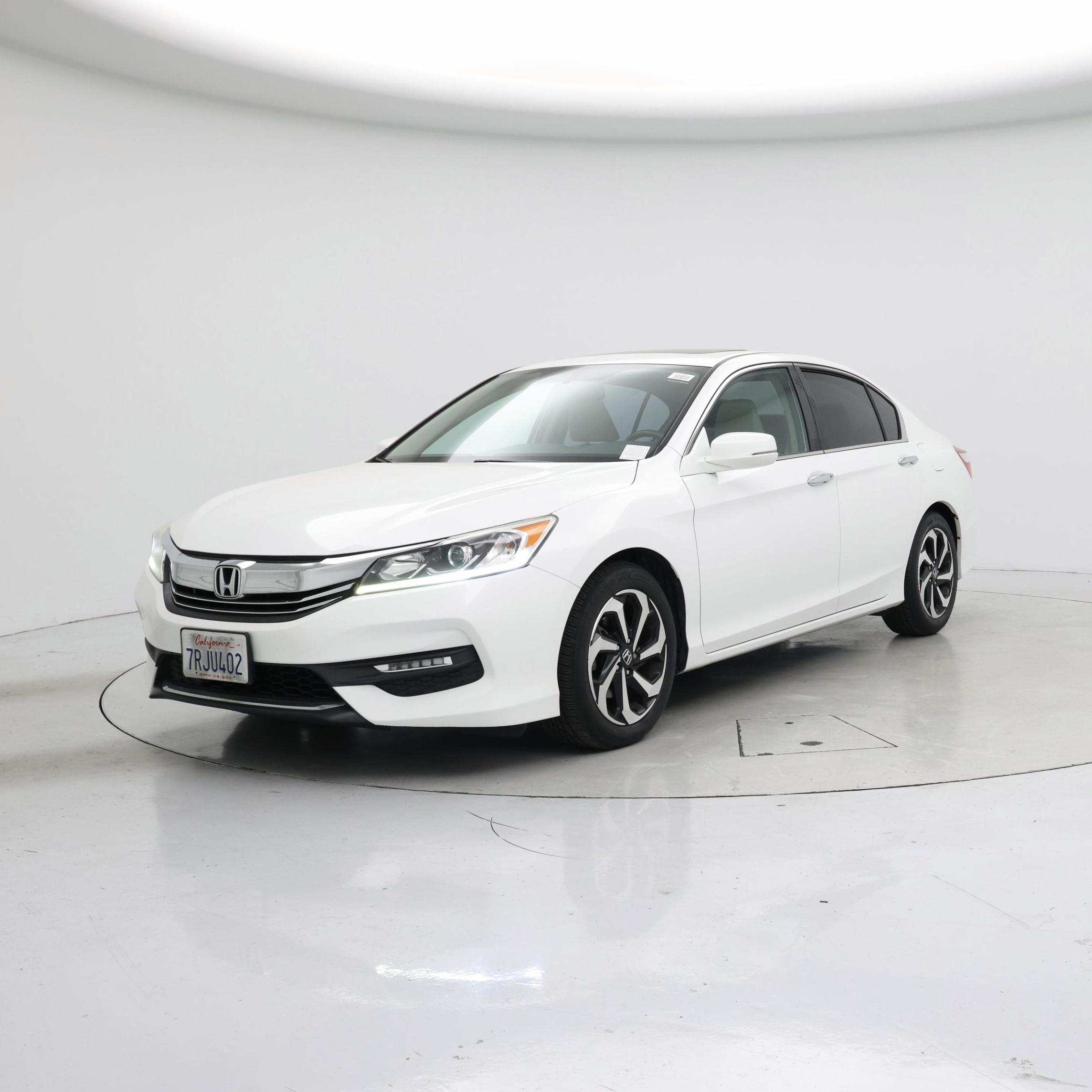Thumbnail: 2016 Honda Accord - 4