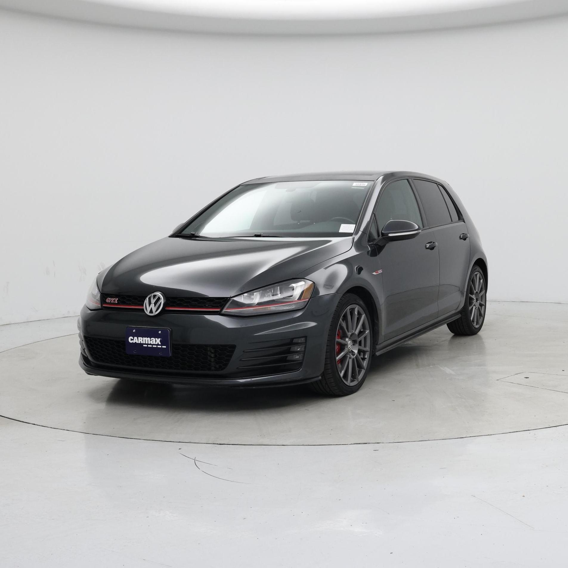 Thumbnail: 2017 Volkswagen Golf - 4
