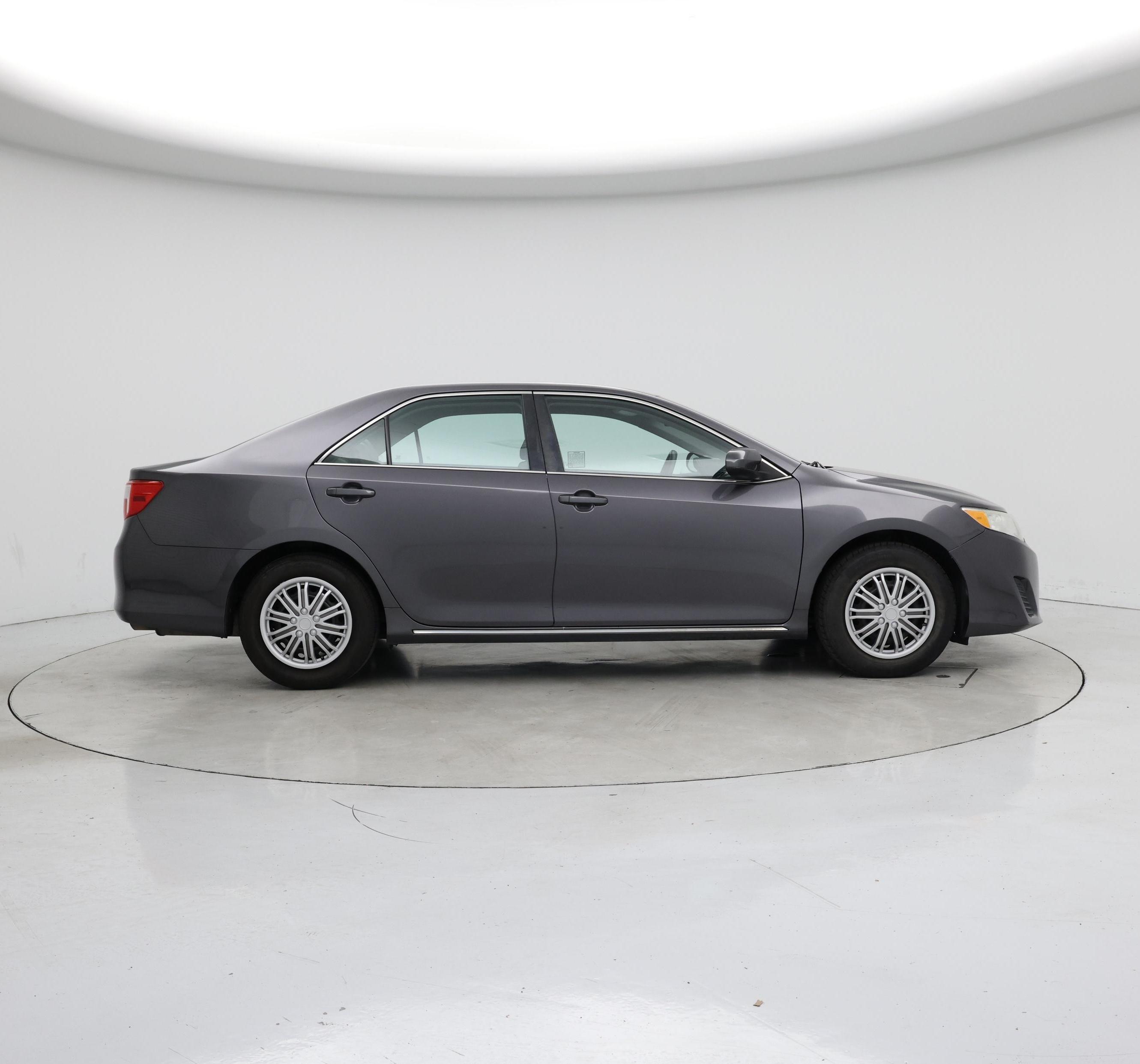 Thumbnail: 2014 Toyota Camry - 7