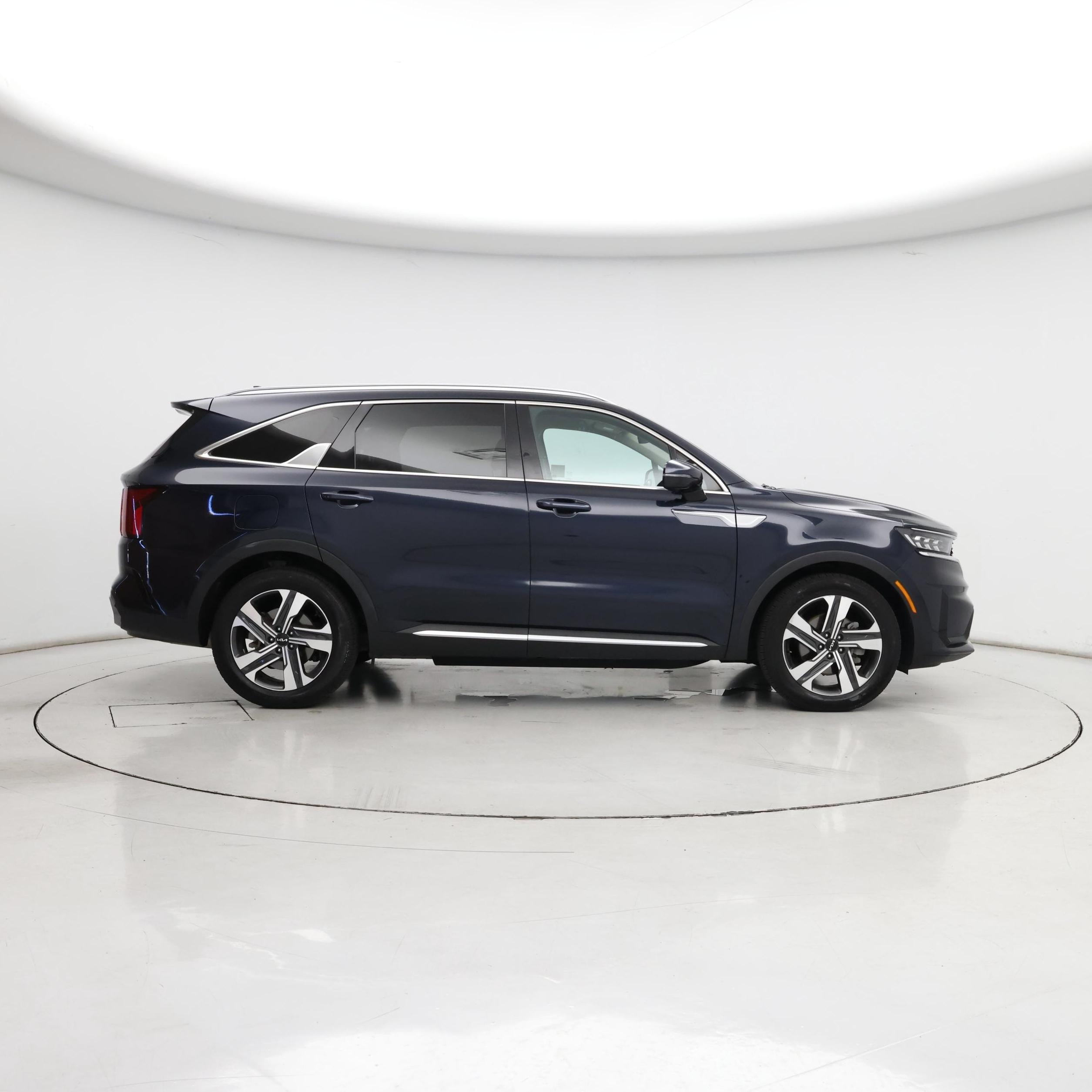 Thumbnail: 2022 Kia Sorento - 7
