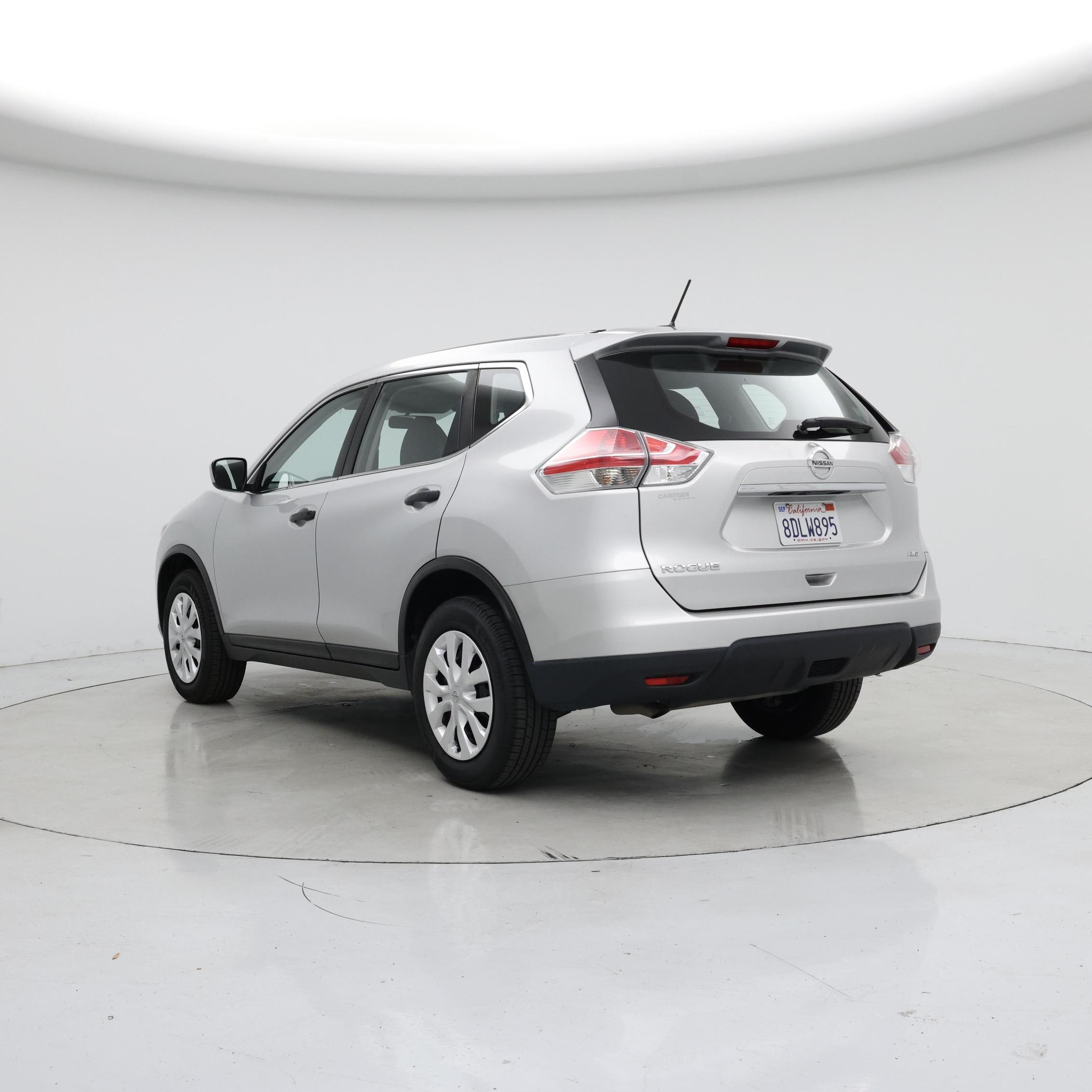 Thumbnail: 2016 Nissan Rogue - 2