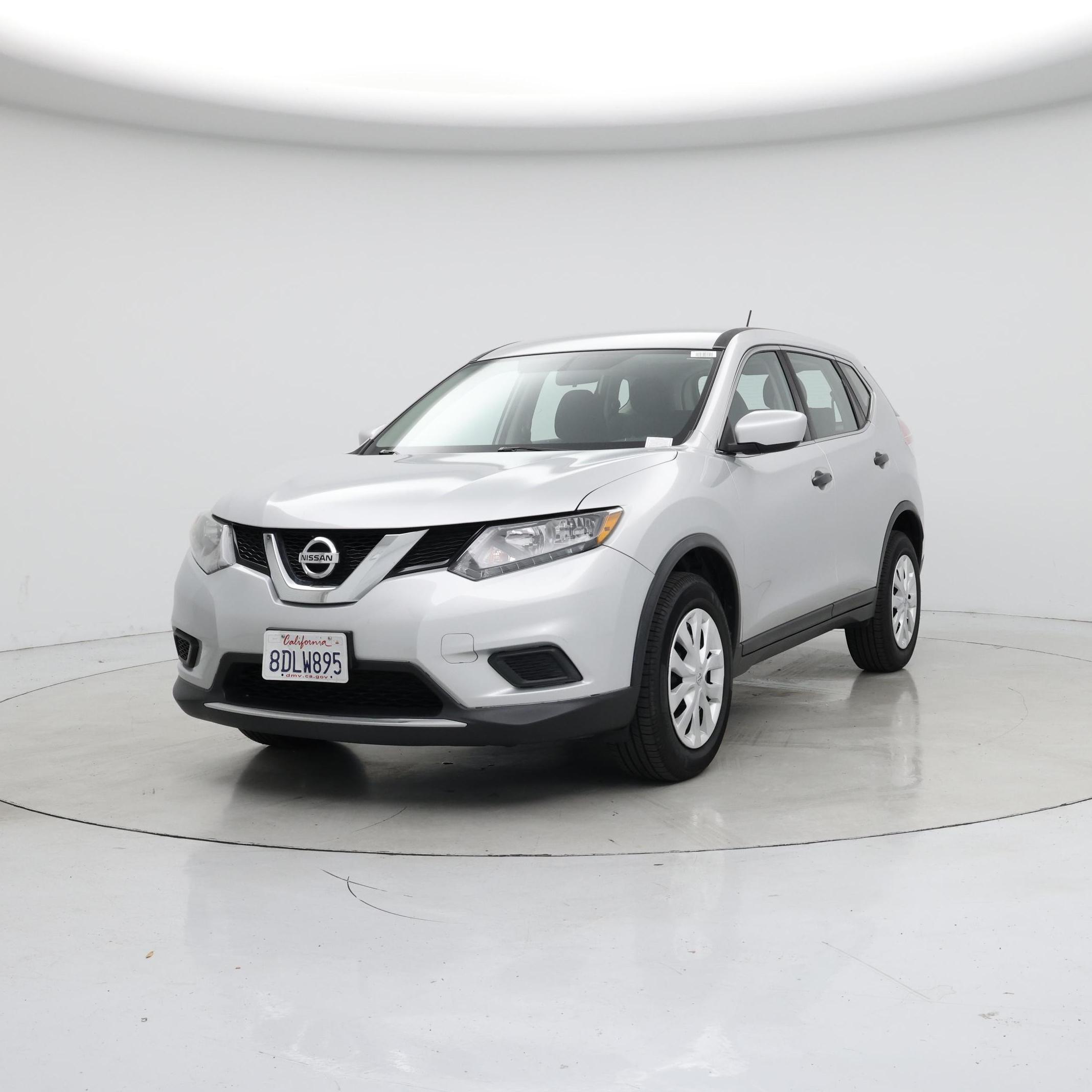Thumbnail: 2016 Nissan Rogue - 4