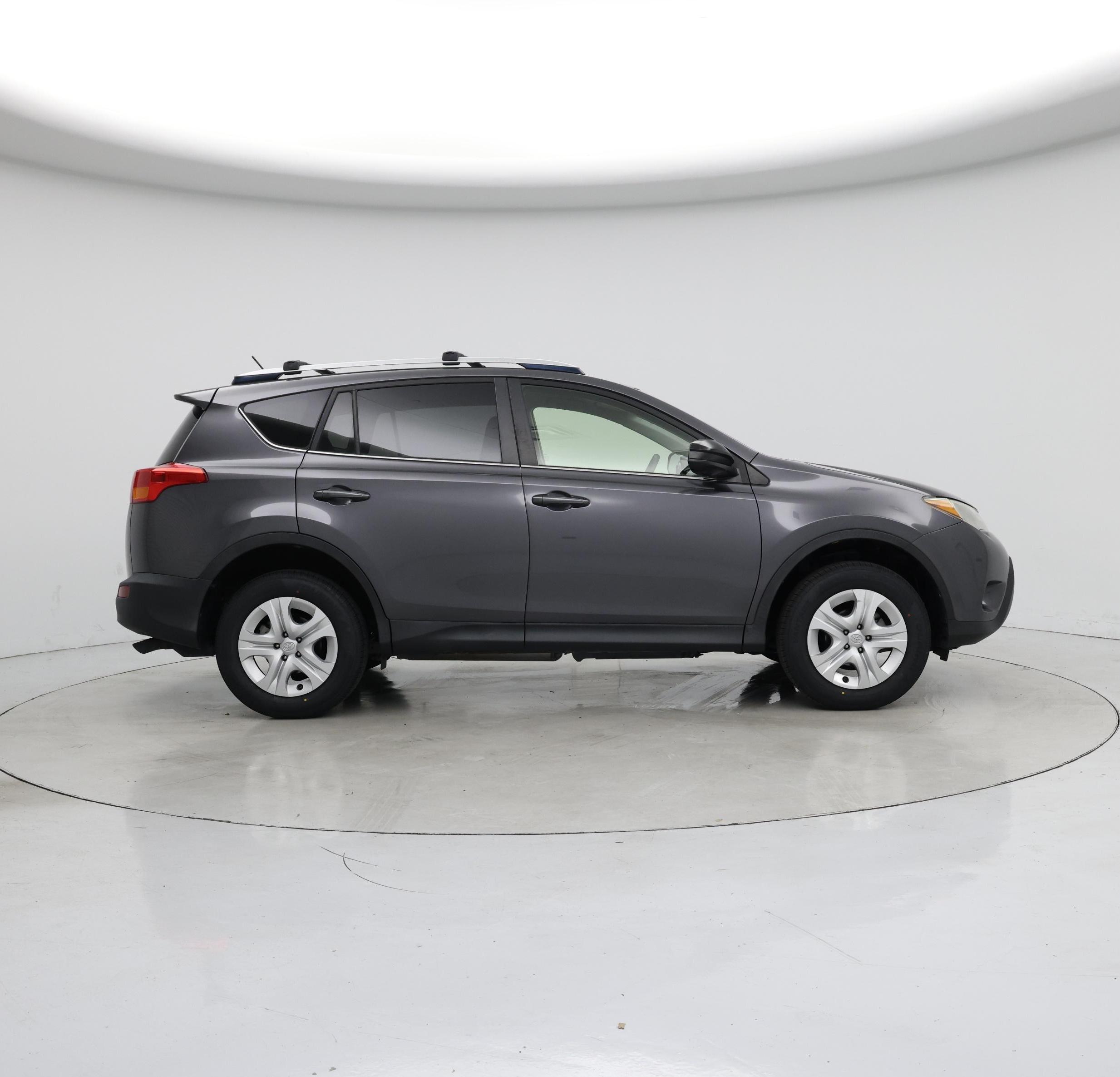 Thumbnail: 2015 Toyota RAV4 - 7