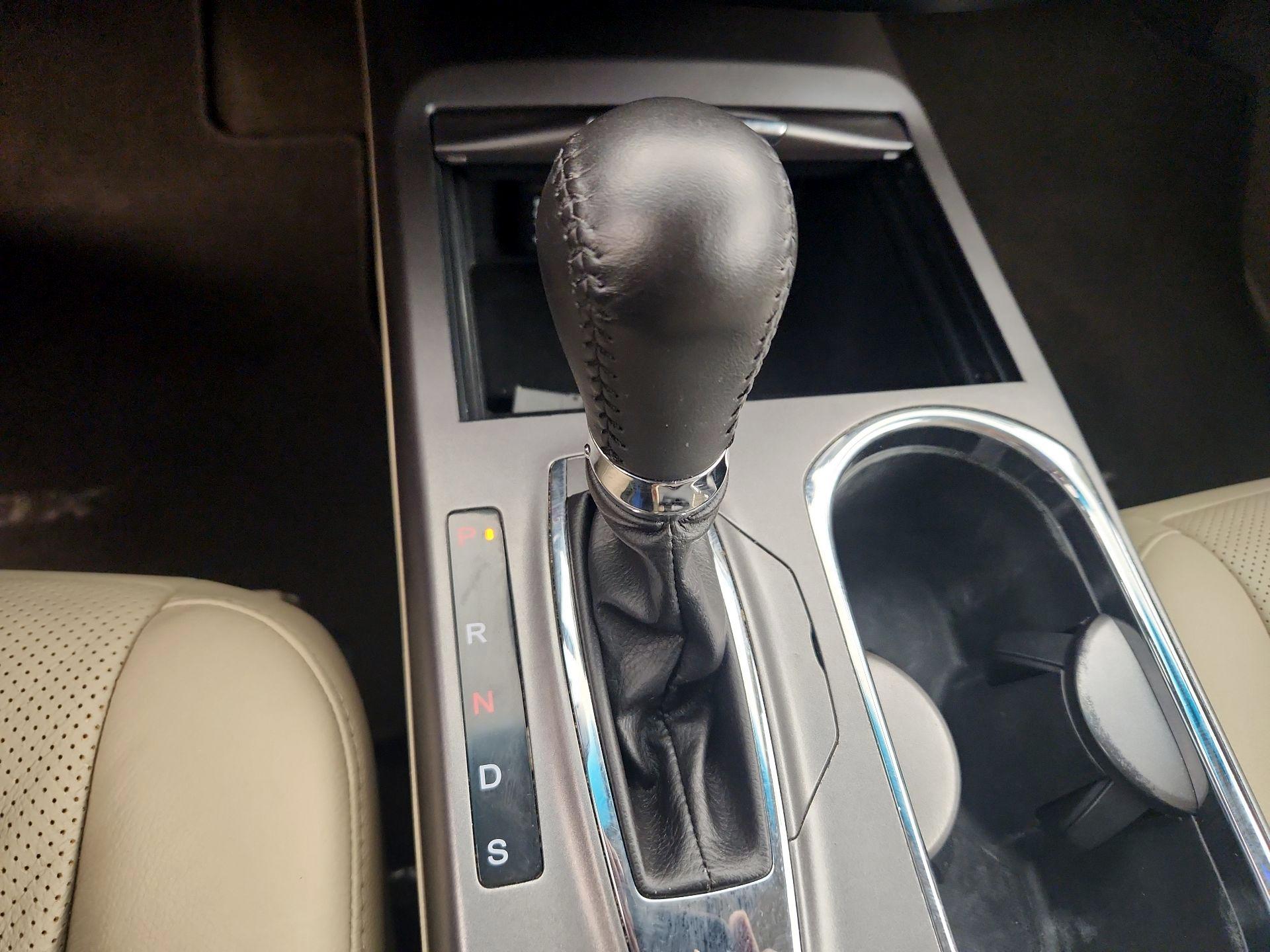 Thumbnail: 2015 Acura RDX - 17