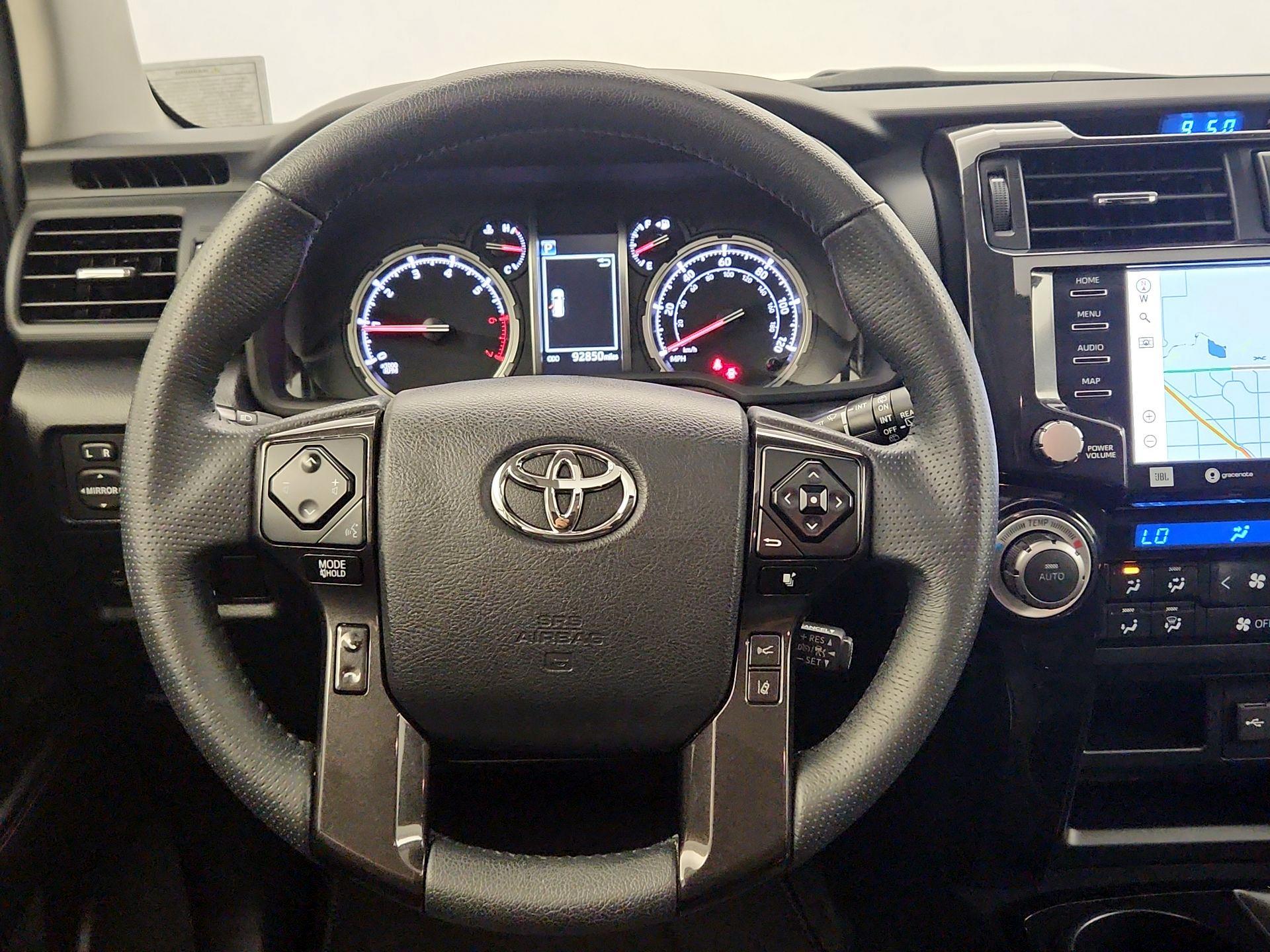 Thumbnail: 2020 Toyota 4Runner - 10