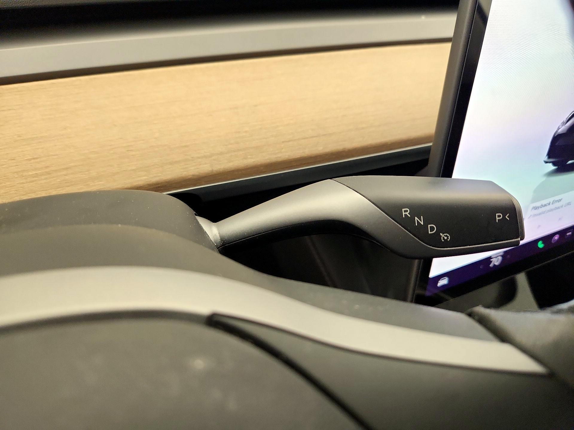 Thumbnail: 2022 Tesla Model 3 - 17