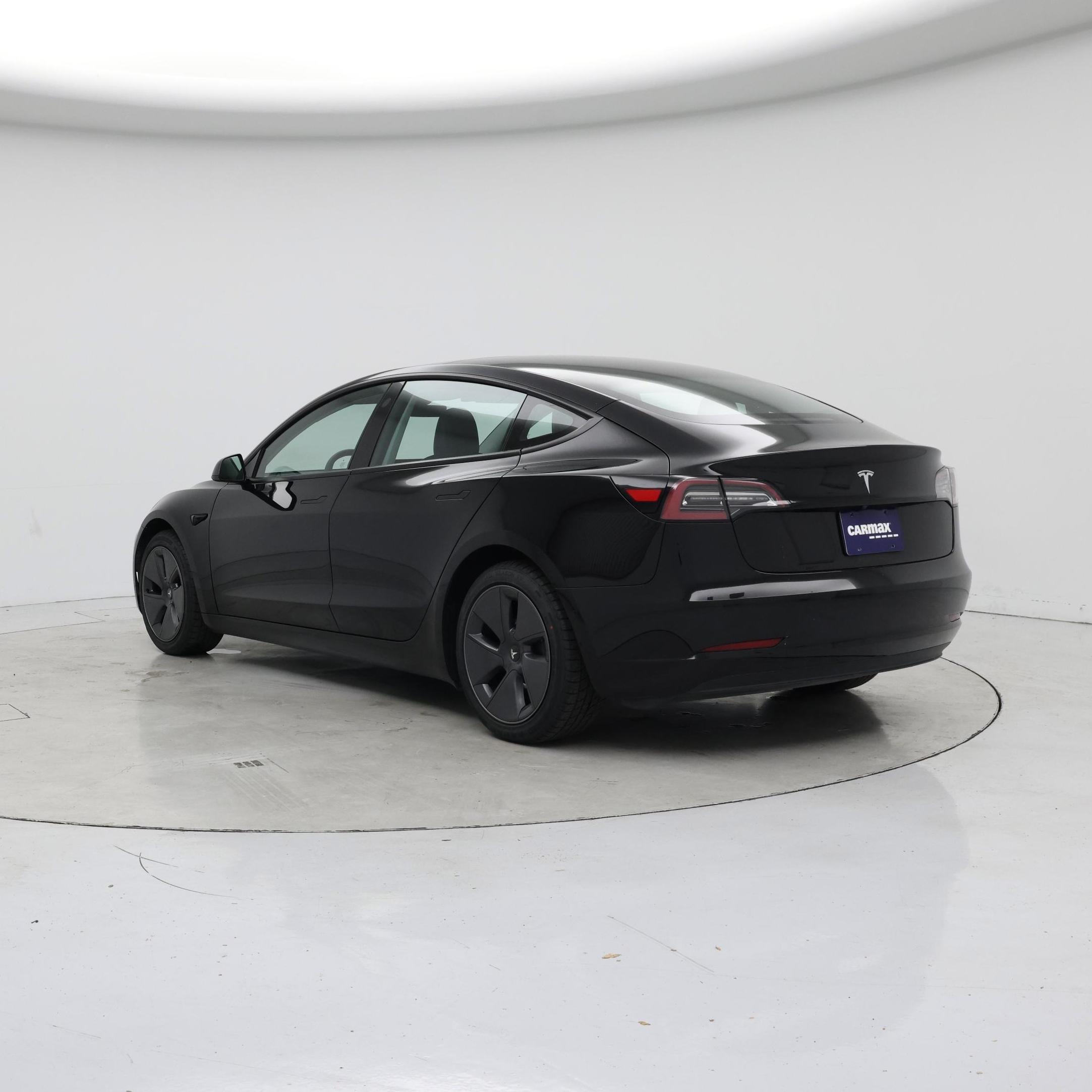 Thumbnail: 2022 Tesla Model 3 - 2