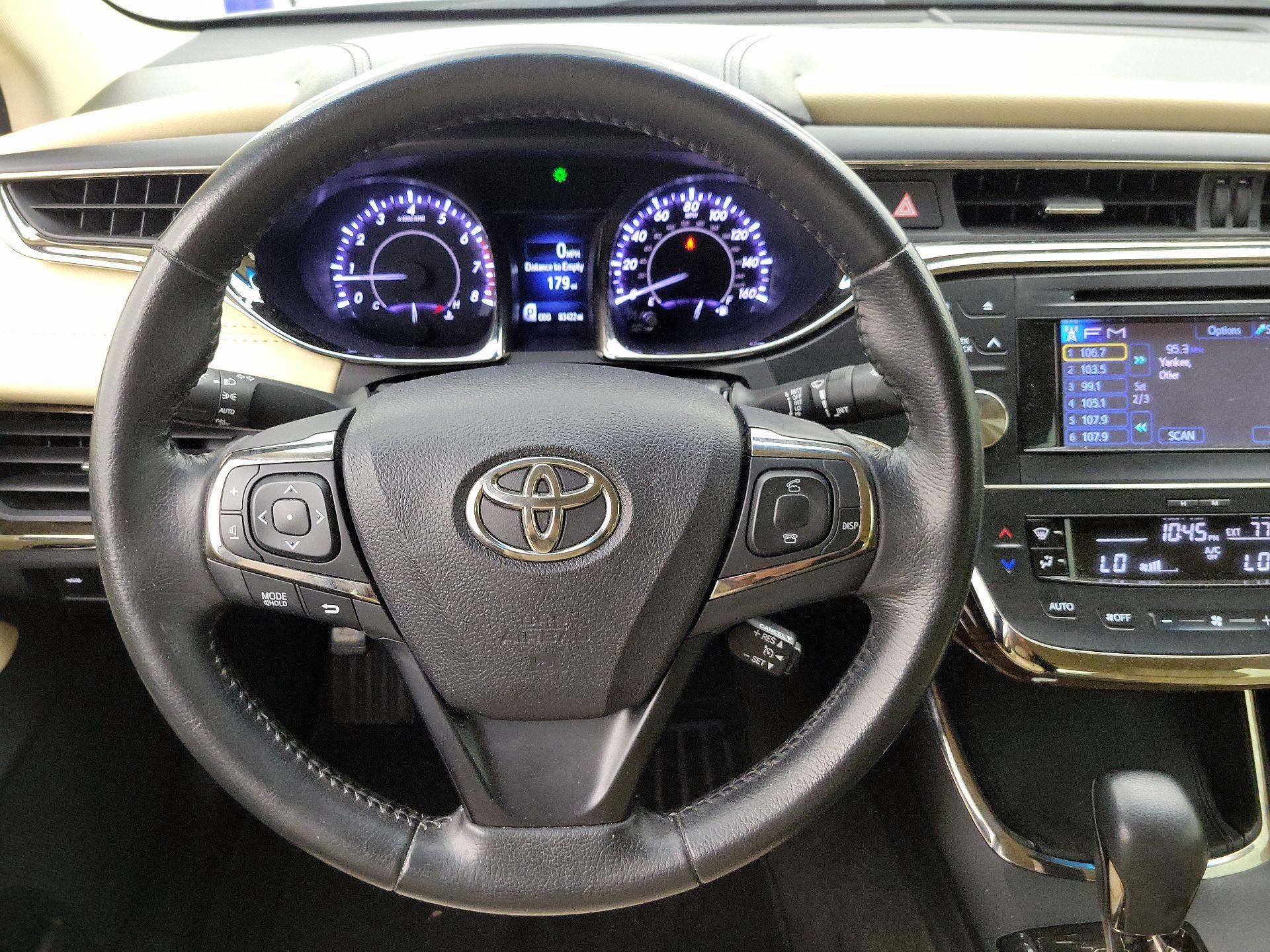 Thumbnail: 2014 Toyota Avalon - 10