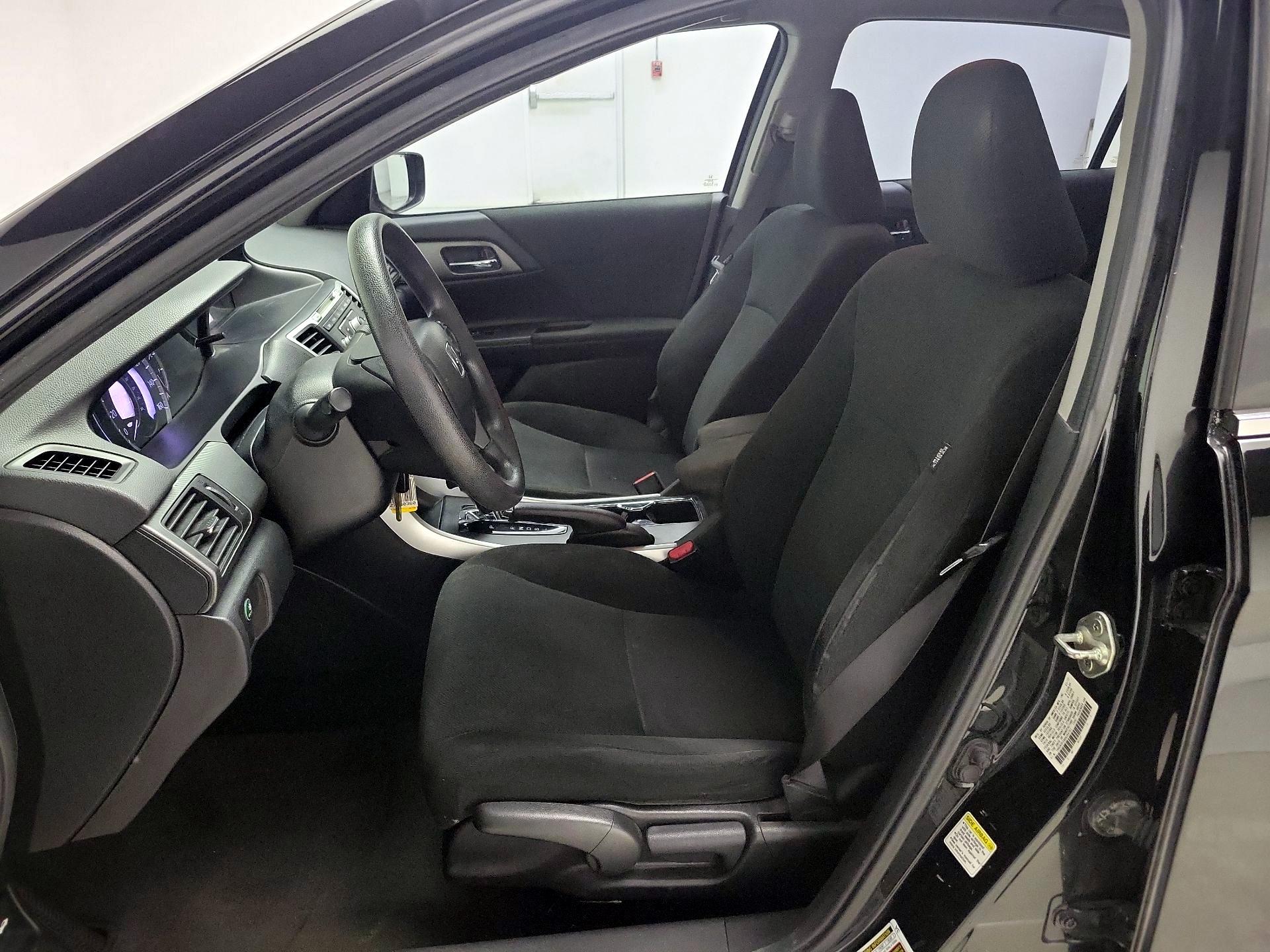 Thumbnail: 2013 Honda Accord - 11