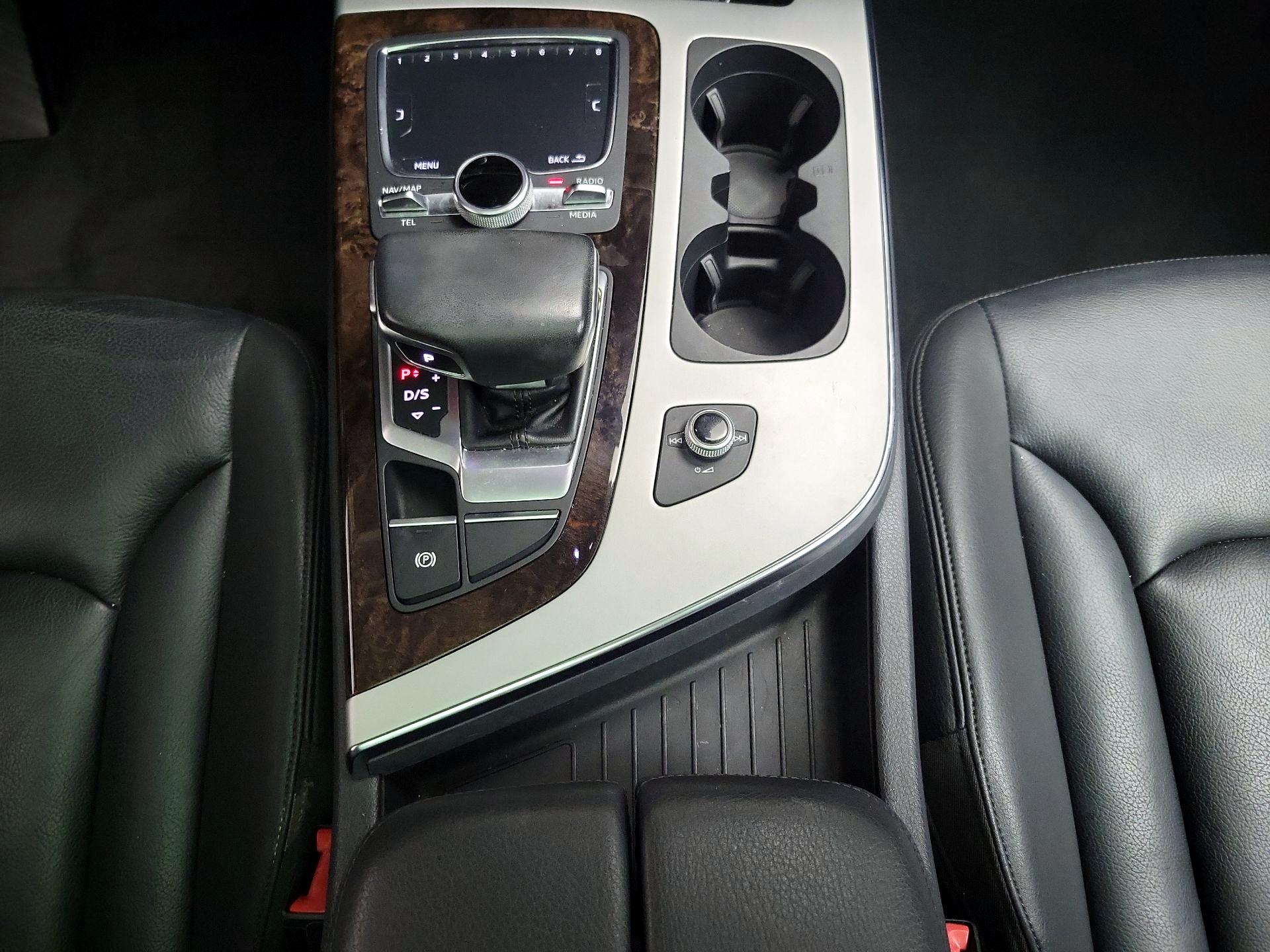 Thumbnail: 2019 Audi Q7 - 18