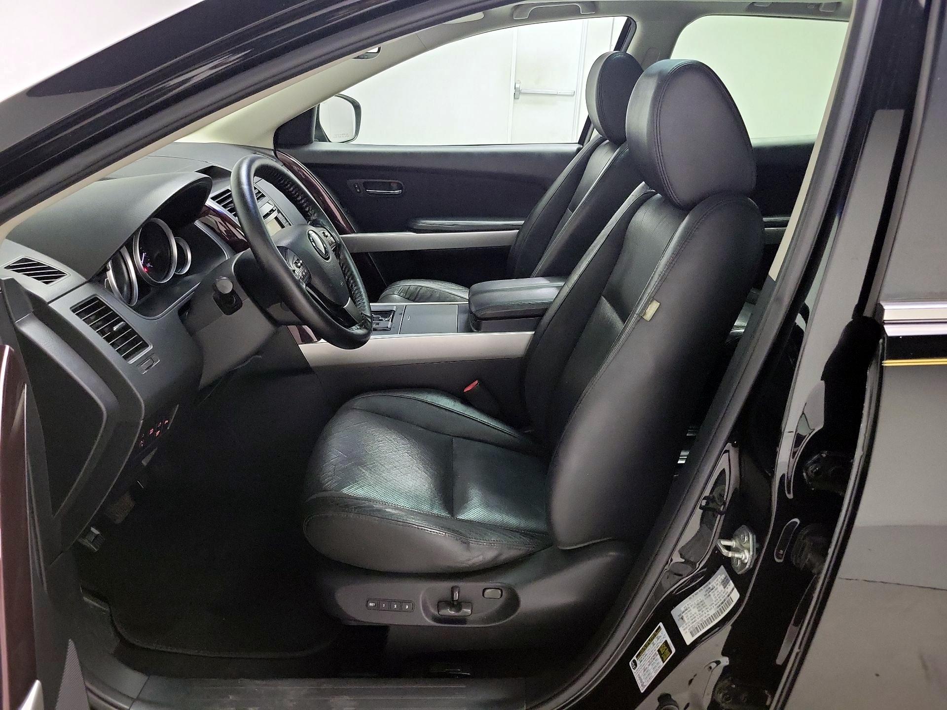 Thumbnail: 2013 Mazda CX-9 - 11