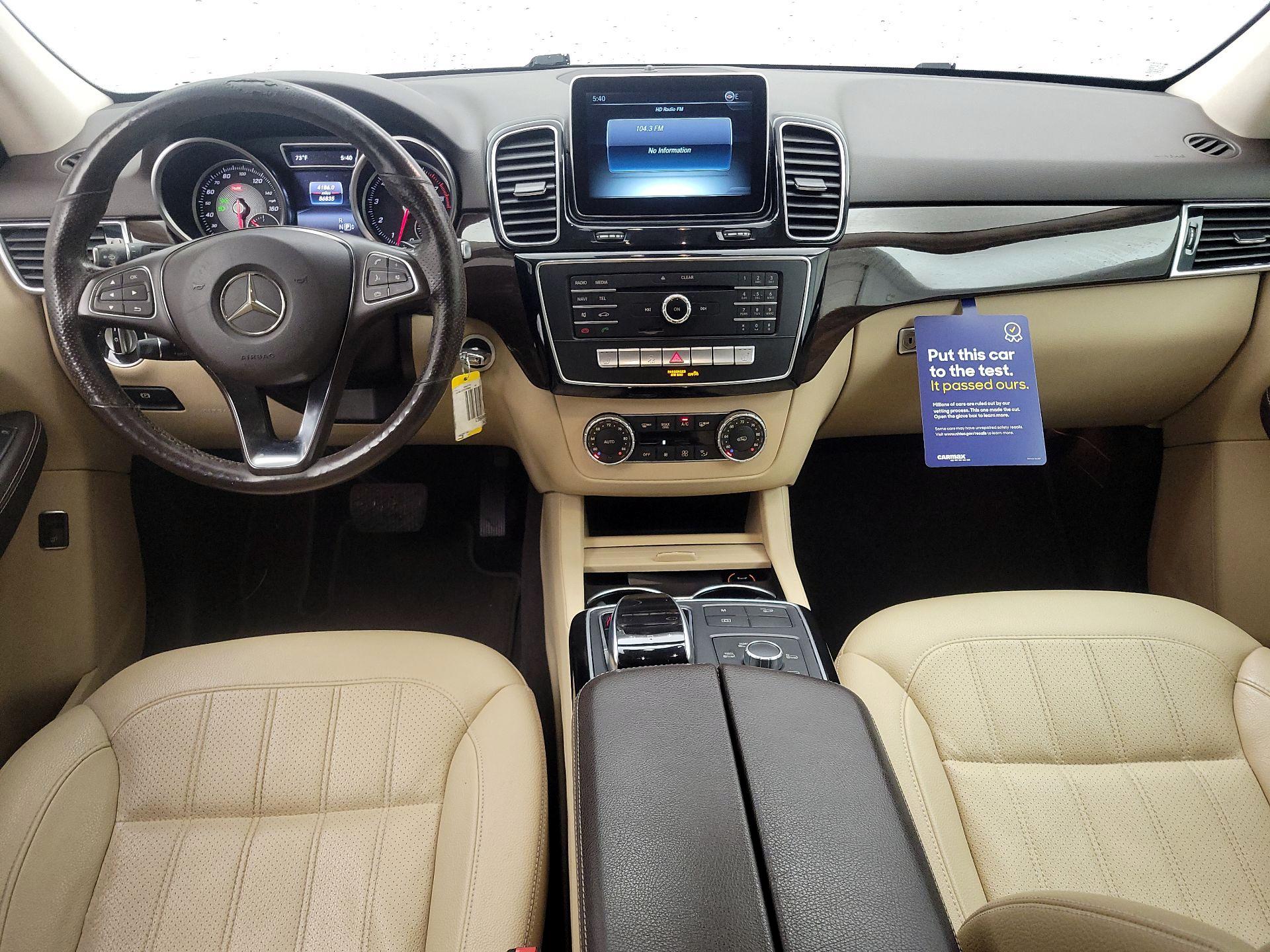 Thumbnail: 2016 Mercedes-Benz GLE - 9