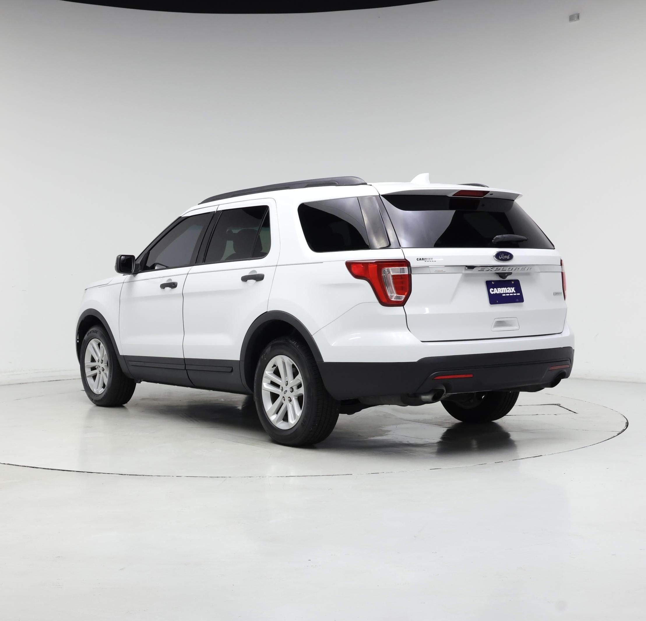 Thumbnail: 2017 Ford Explorer - 2