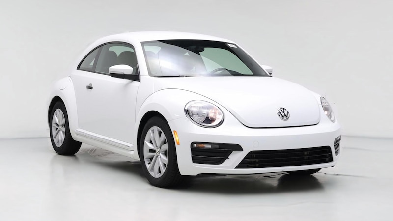 2017 Volkswagen Beetle S Hero Image