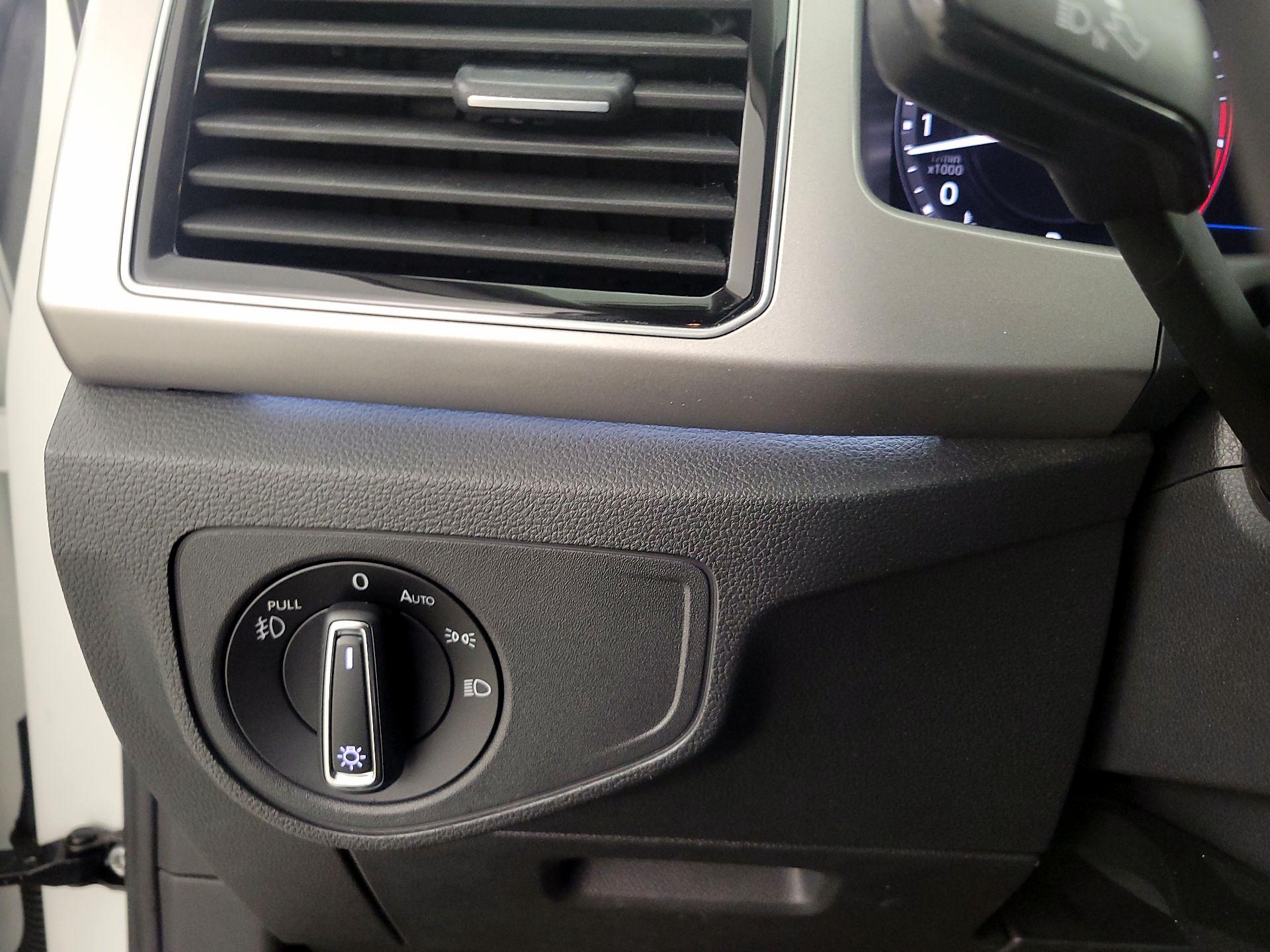 Thumbnail: 2019 Volkswagen Atlas - 13