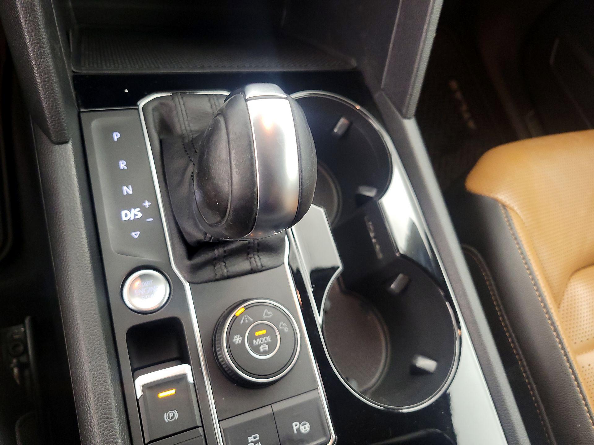 Thumbnail: 2019 Volkswagen Atlas - 17